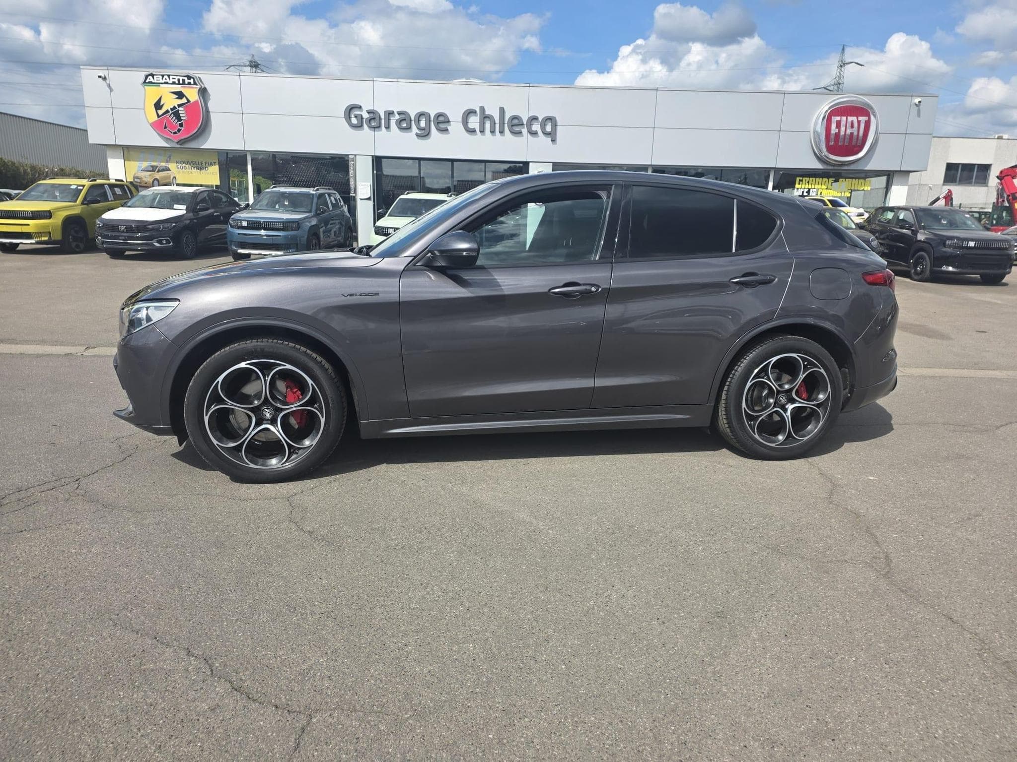 Alfa-Romeo Stelvio VELOCE 2.2 210 CV Q4 (2021) - Foto 1