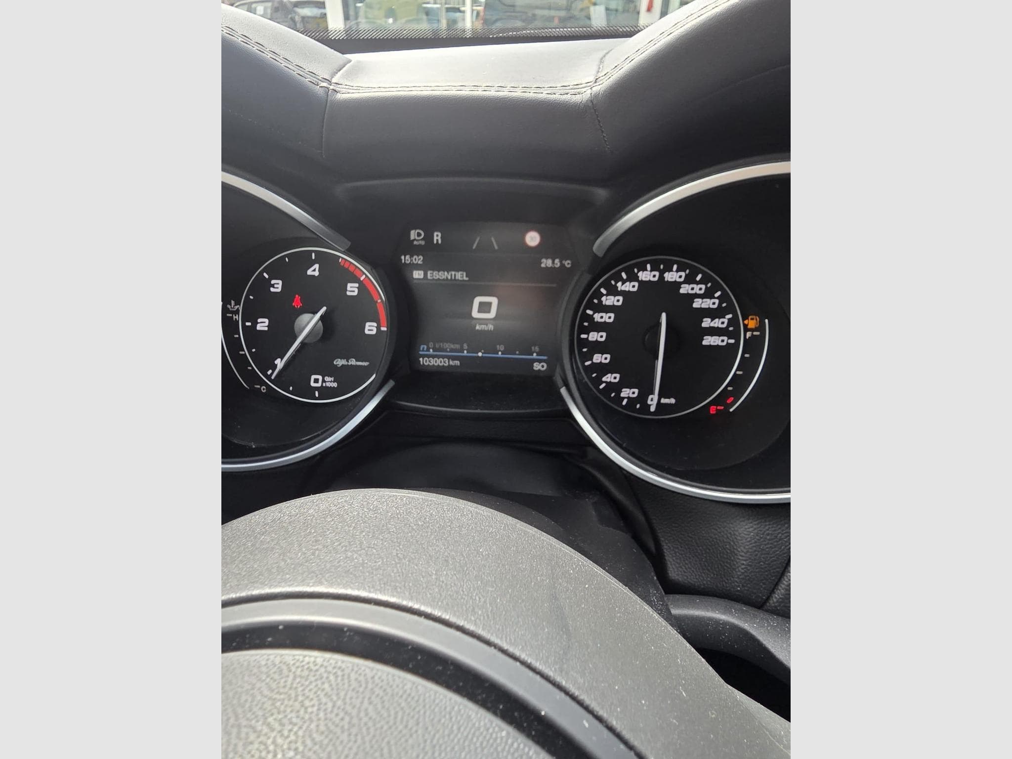 Alfa-Romeo Stelvio VELOCE 2.2 210 CV Q4 (2021) - Foto 4