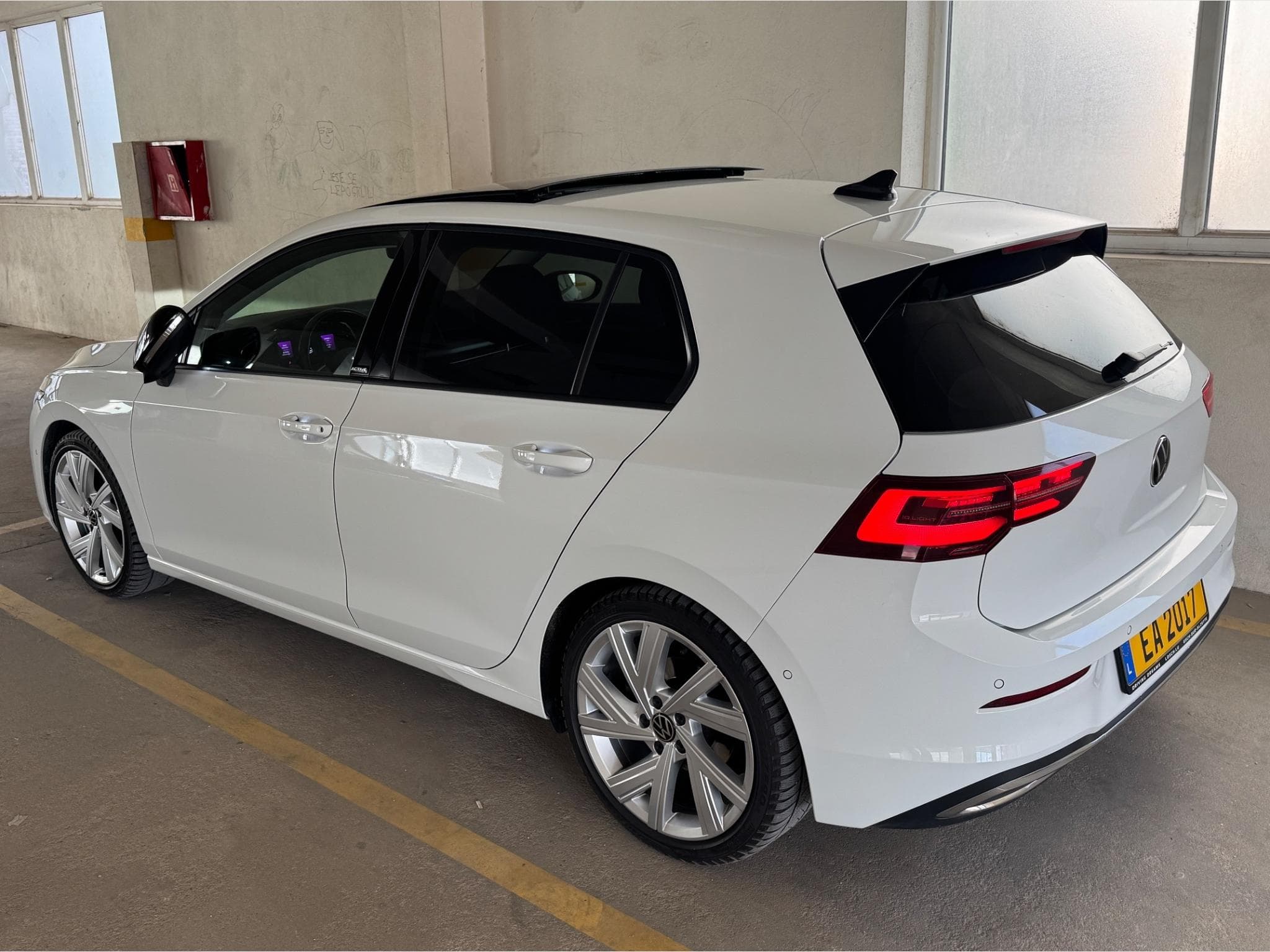 VW Golf Golf VIIII 2.0 150CV DSG7 Toit Pano, Head Up, Phares Matrix (2022) - Photo 2