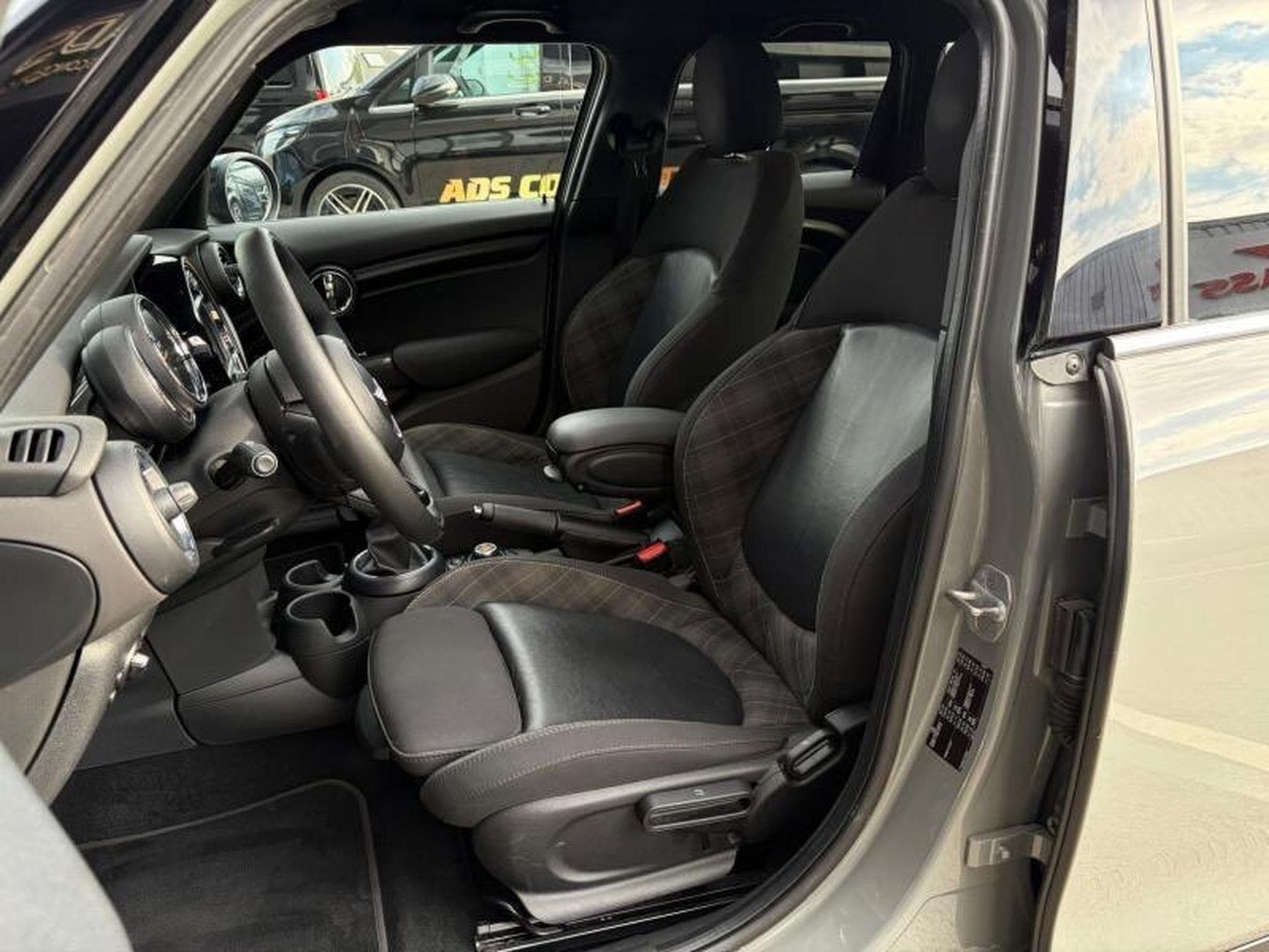 Mini Cooper 1.5L 136CV (2017) - Photo 6