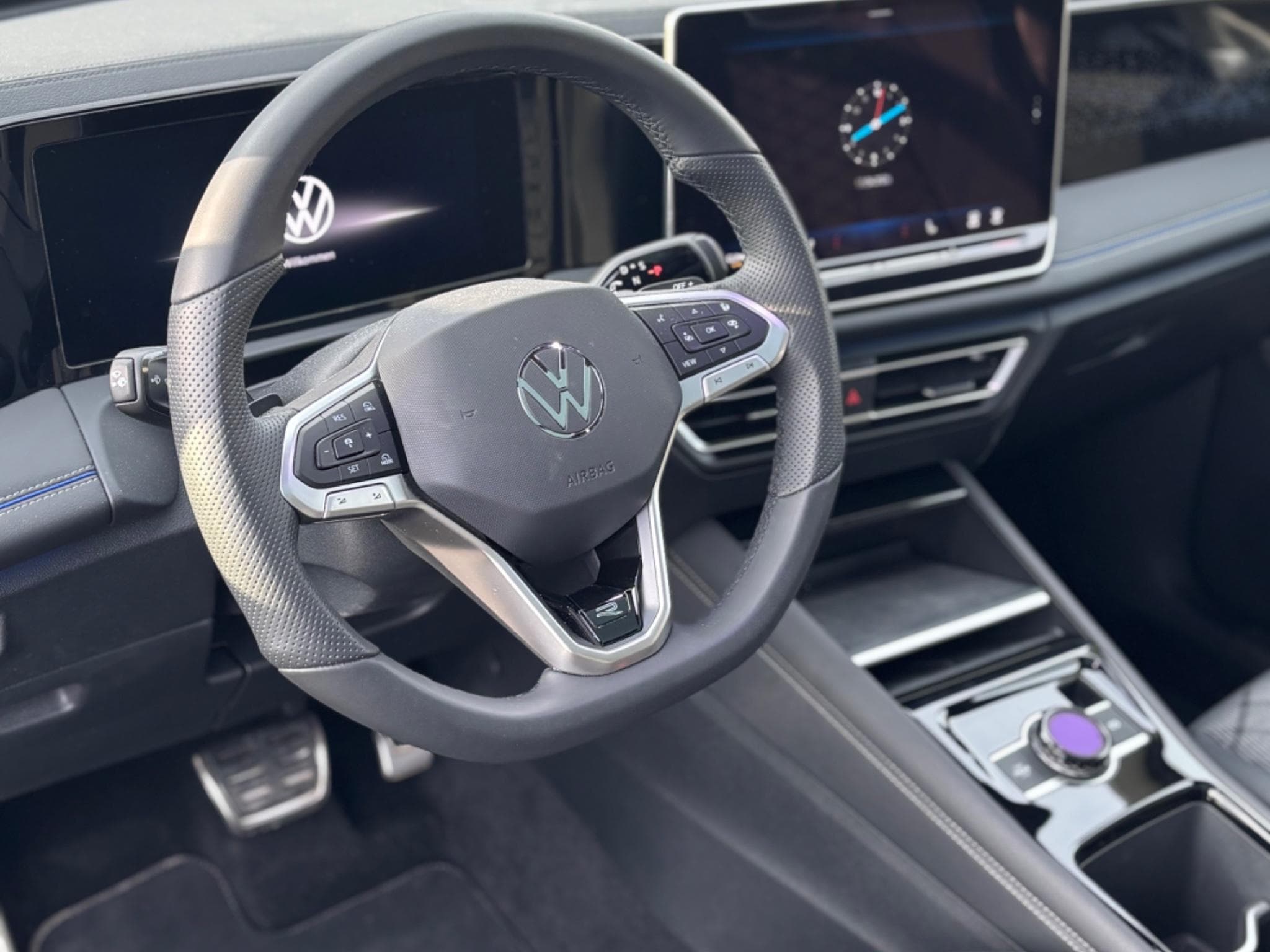 VW Tiguan R-line 2.0 TSI 4Motion 265cv Garantie (2025) - Photo 6