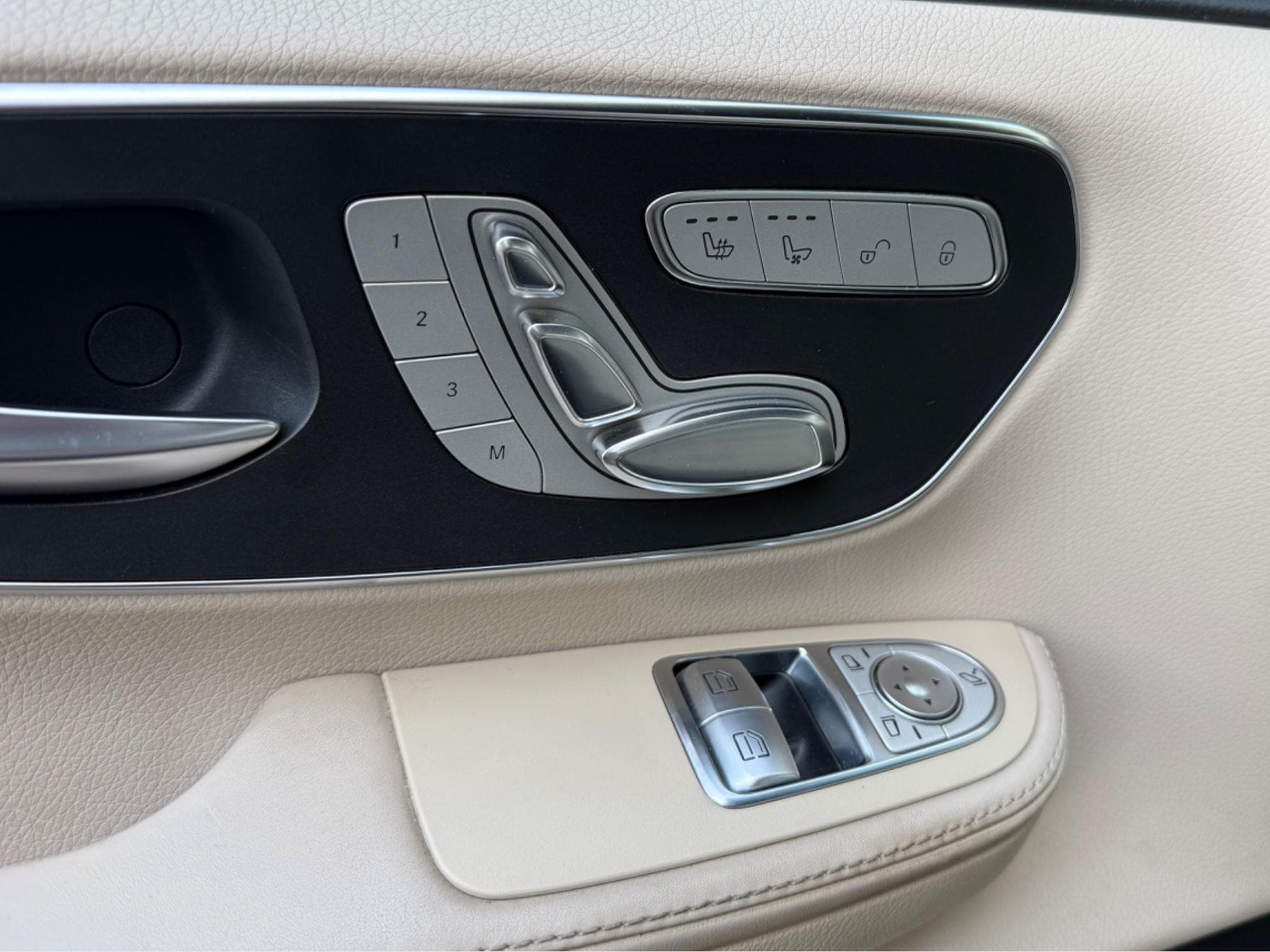 Mercedes V 250 Avantgarde Edition Vollausstattung (2015) - Photo 7