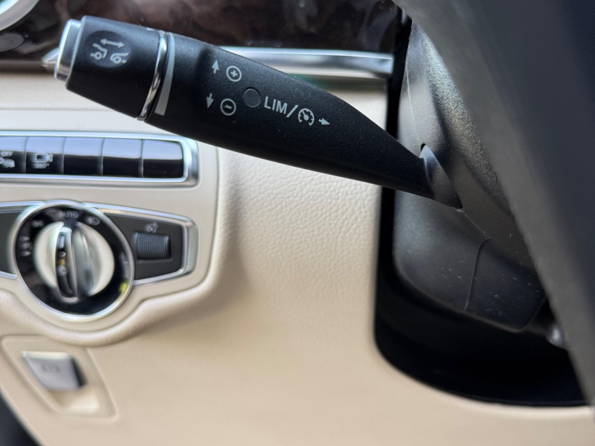 Mercedes V 250 Avantgarde Edition Vollausstattung (2015) - Photo 9