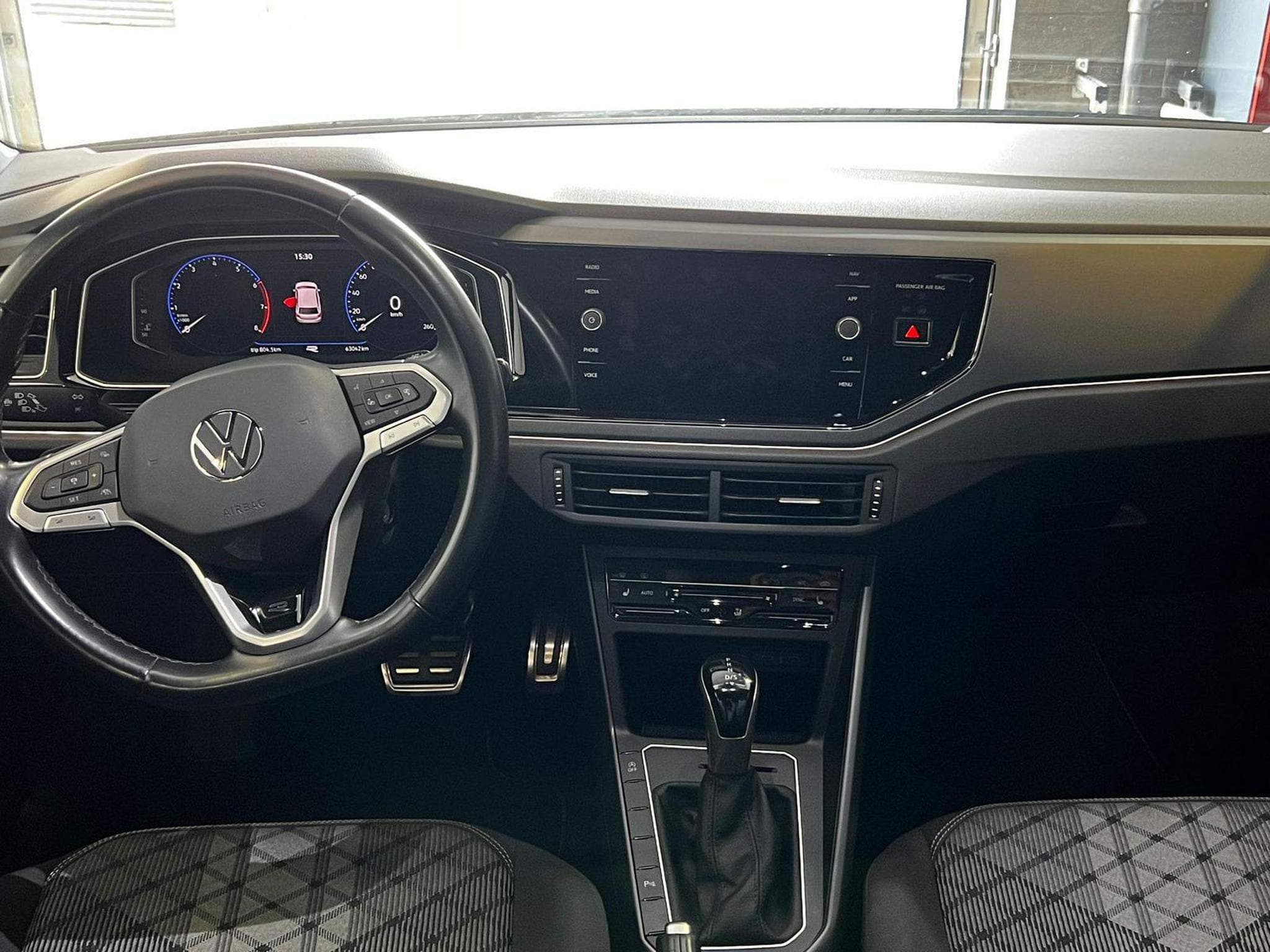 VW Polo 1.0 TSI DSG R-Line Led/Navi/Camera (2021) - Photo 5