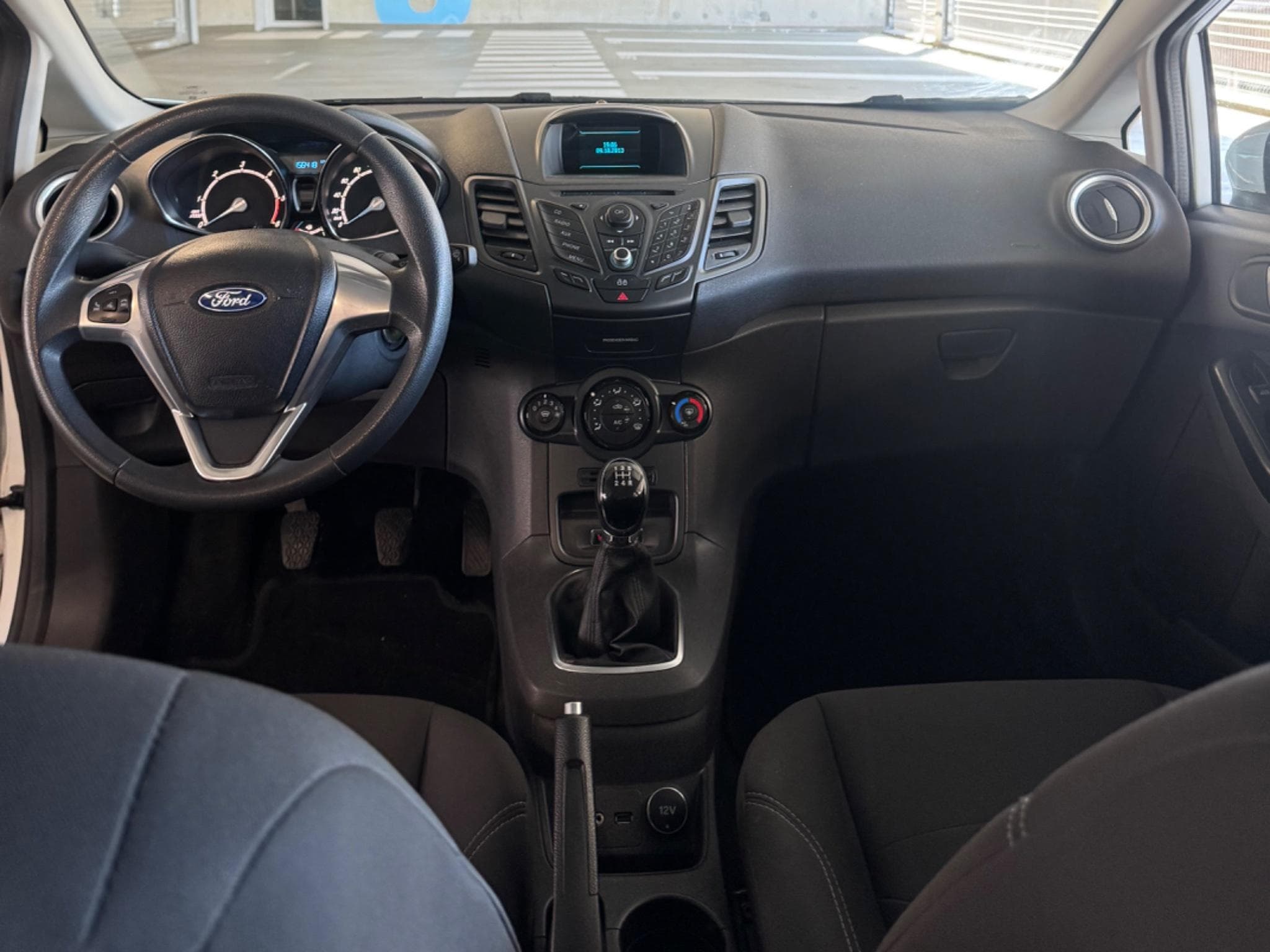 Ford Fiesta (2014) - Photo 3