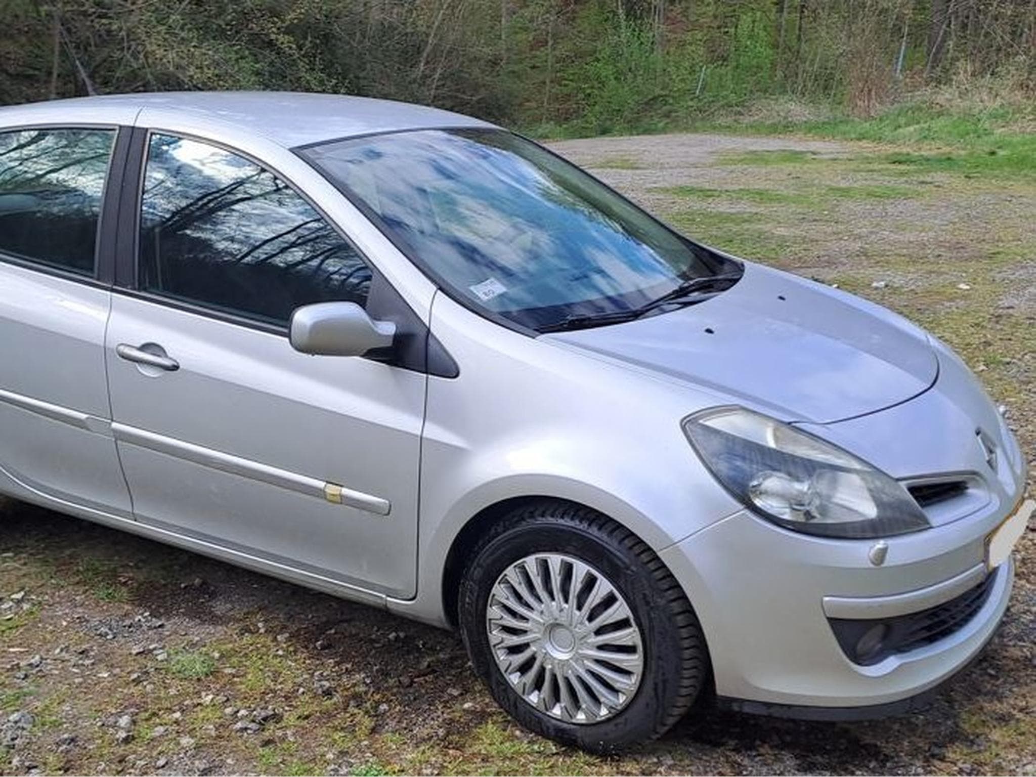 Renault Clio 3 confort pack clim (2007) - Foto 2