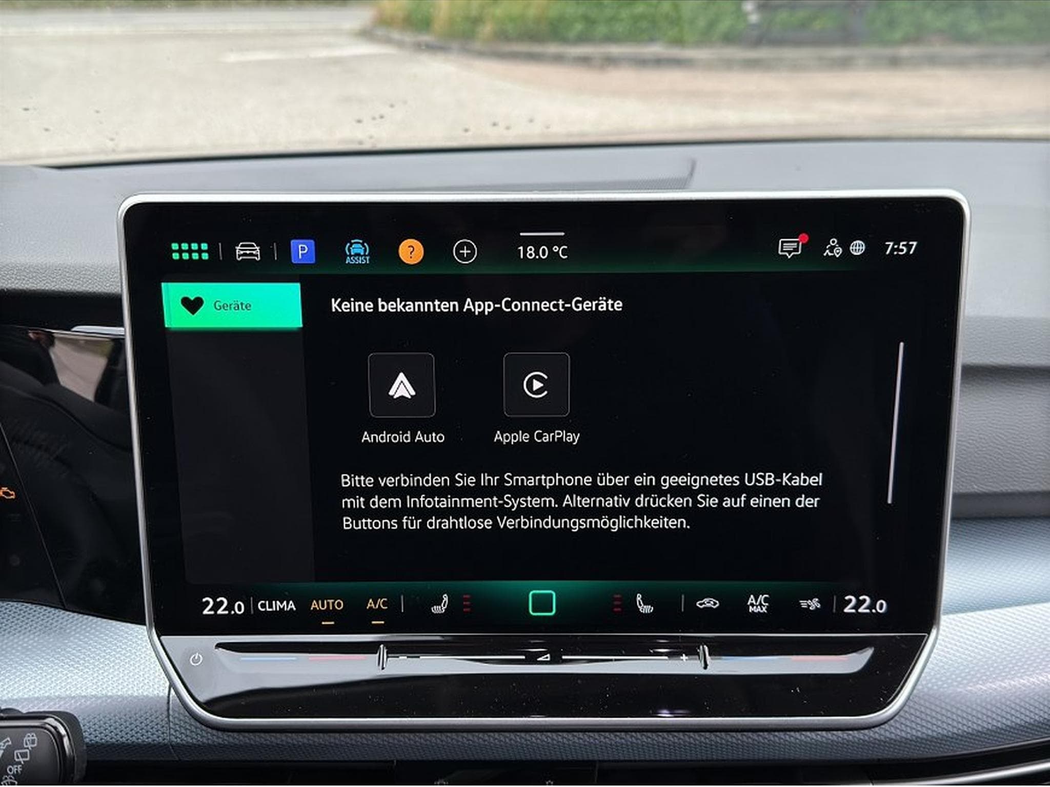 VW Golf (2025) - Photo 24