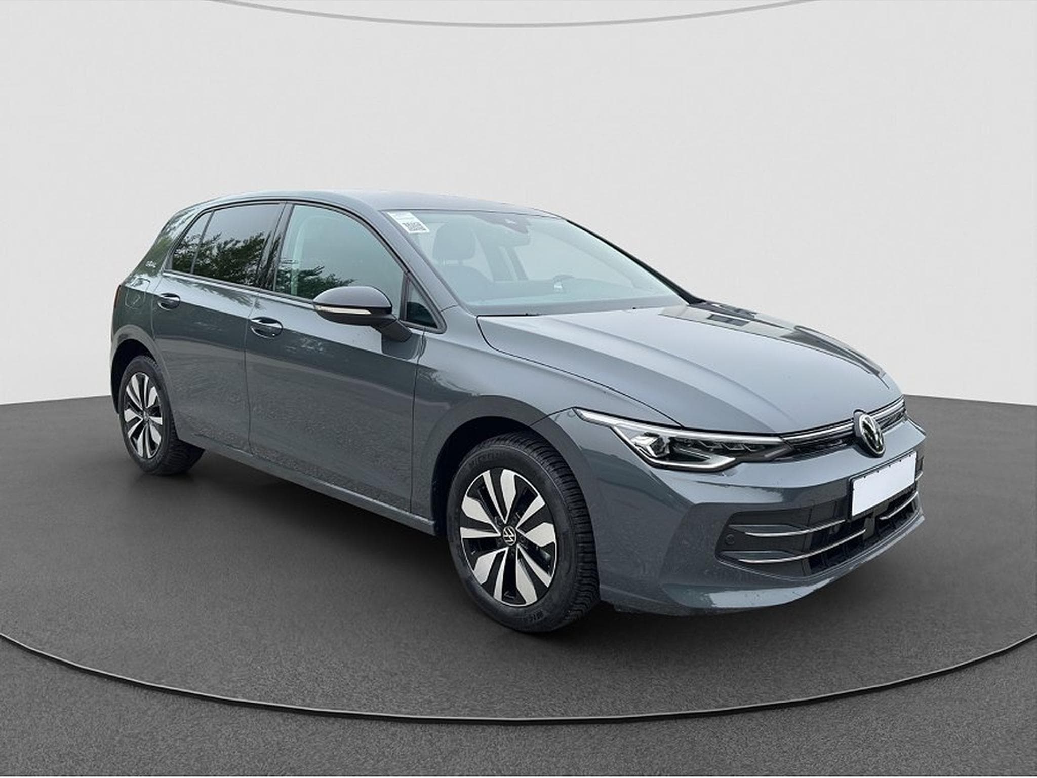 VW Golf (2025) - Photo 8