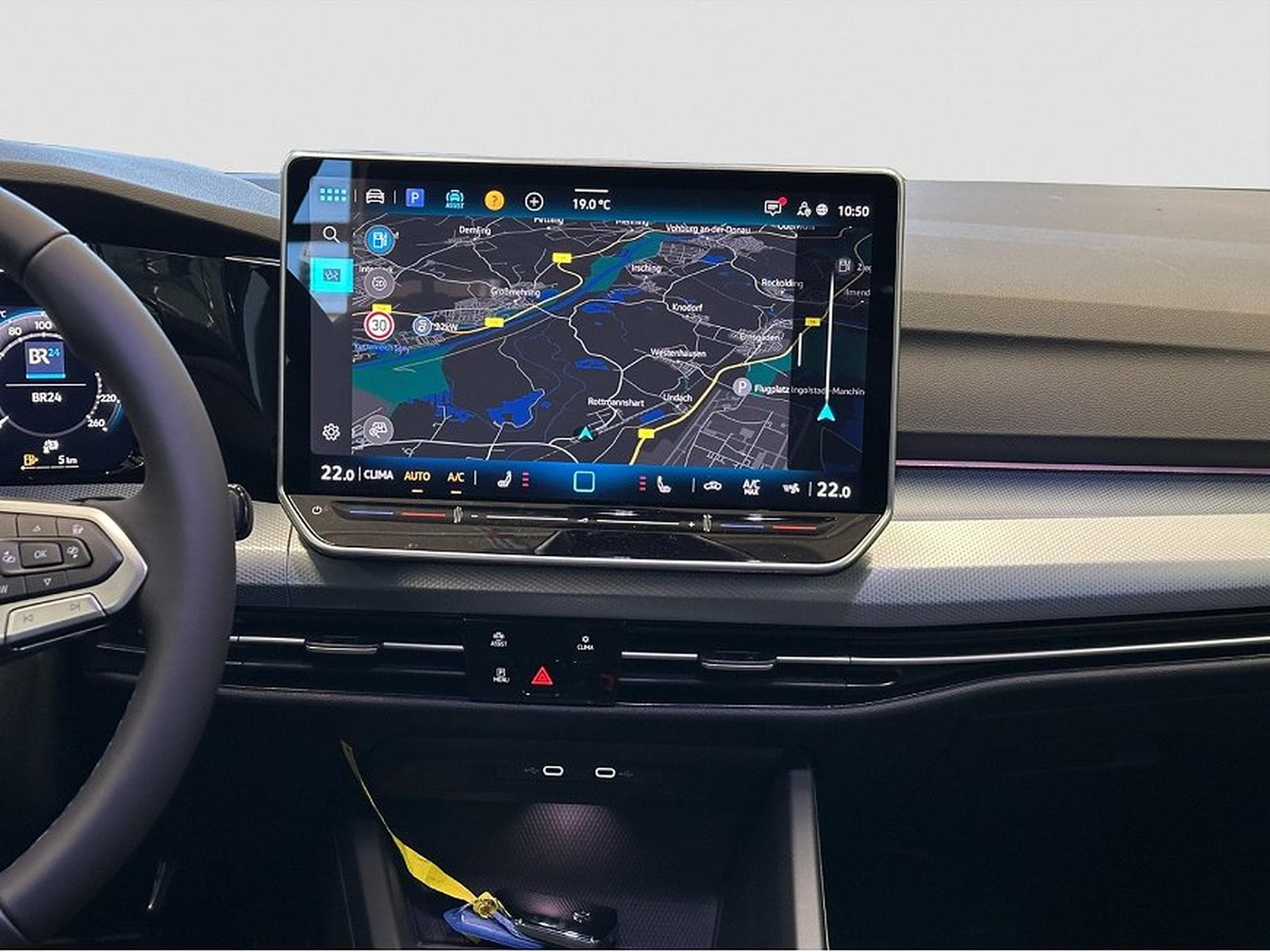 VW Golf (2025) - Photo 17