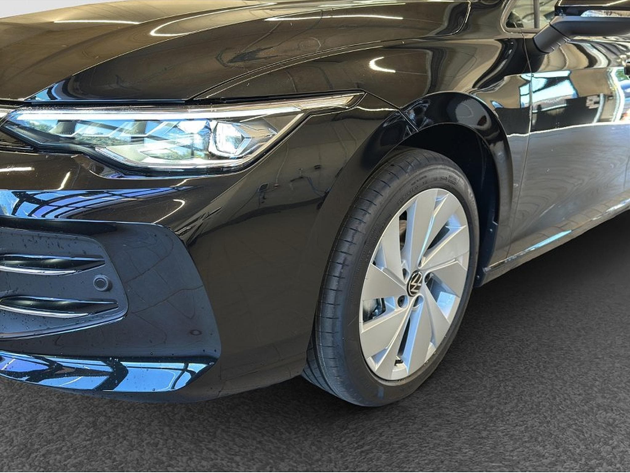 VW Golf (2025) - Photo 20