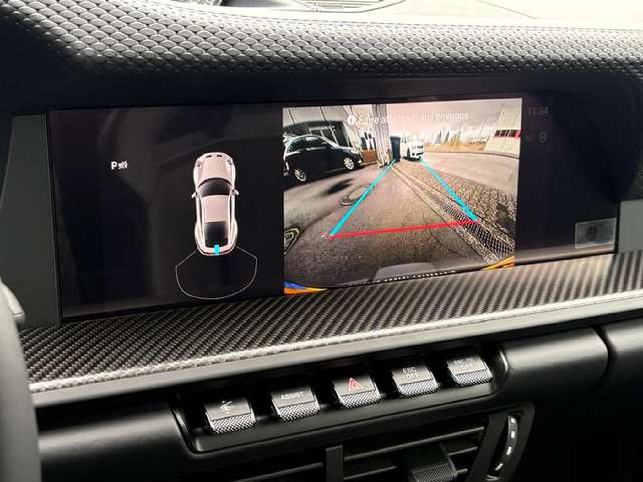 Porsche 911 911 GT3 4.0 Turbo Touring PDK (2025) - Photo 12