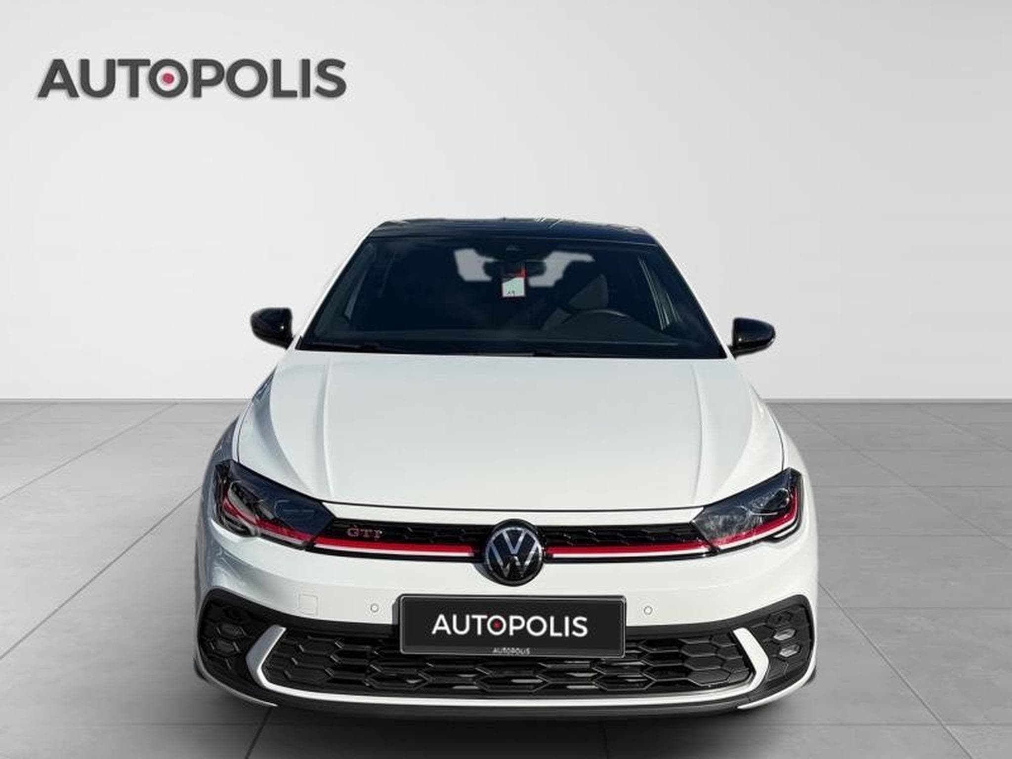 VW Polo 2.0 POLO  GTI 207 PS (2023) - Photo 16