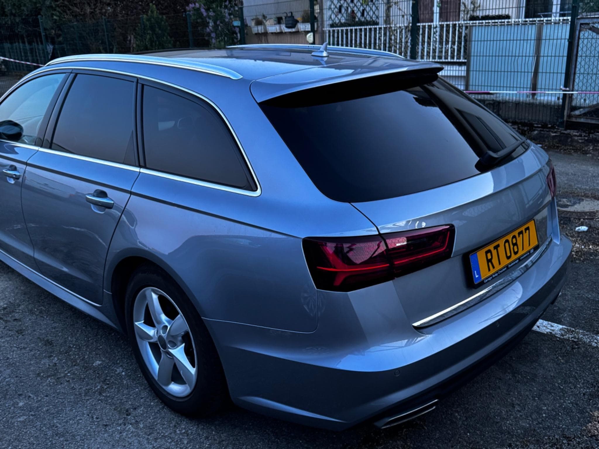 Audi A6 Avant (2018) - Photo 3