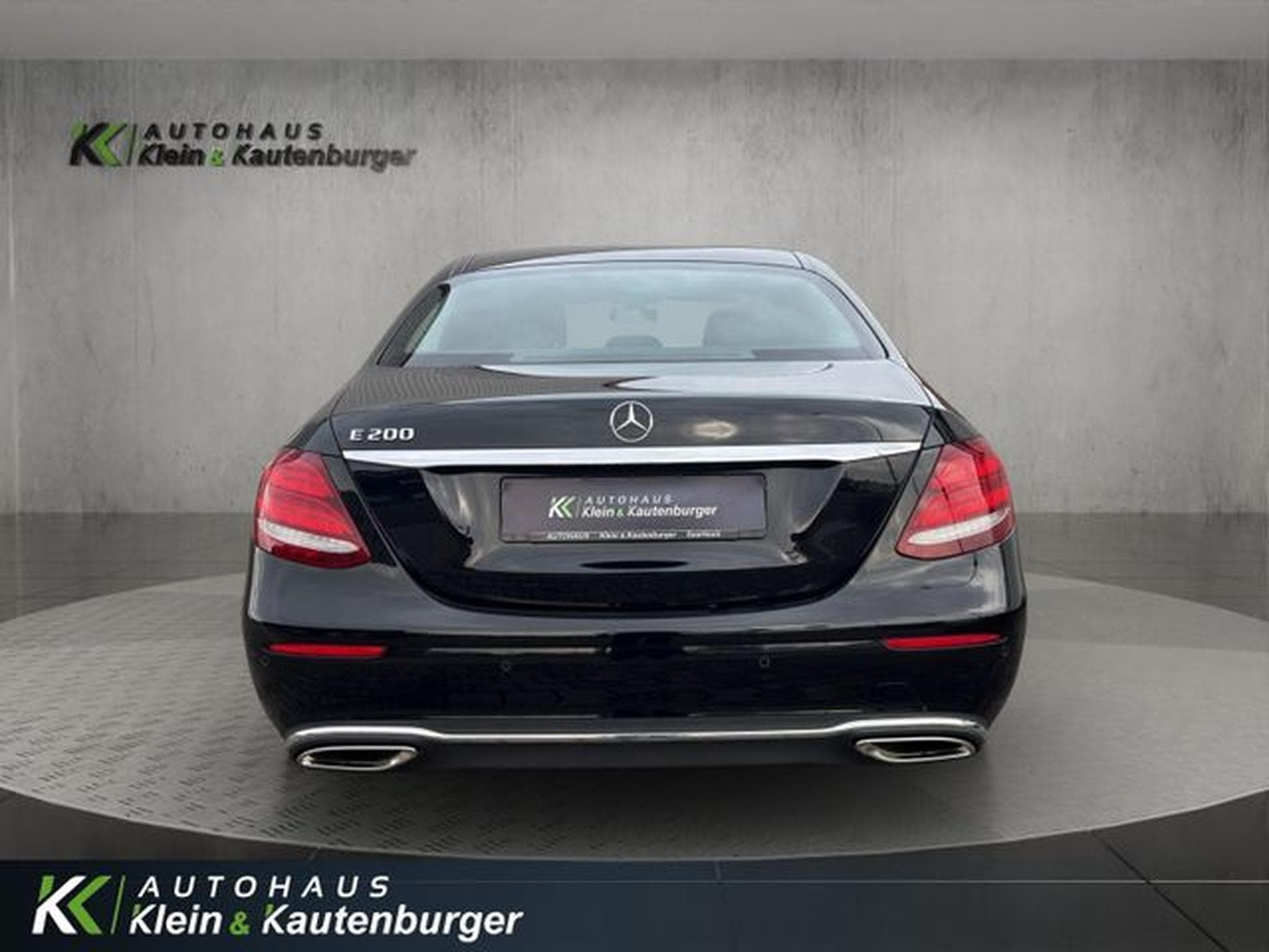 Mercedes E 200 E 200 Avantgarde+LED+SCHIEBEDACH+VOLL-SCHECKHEFT (2017) - Photo 6