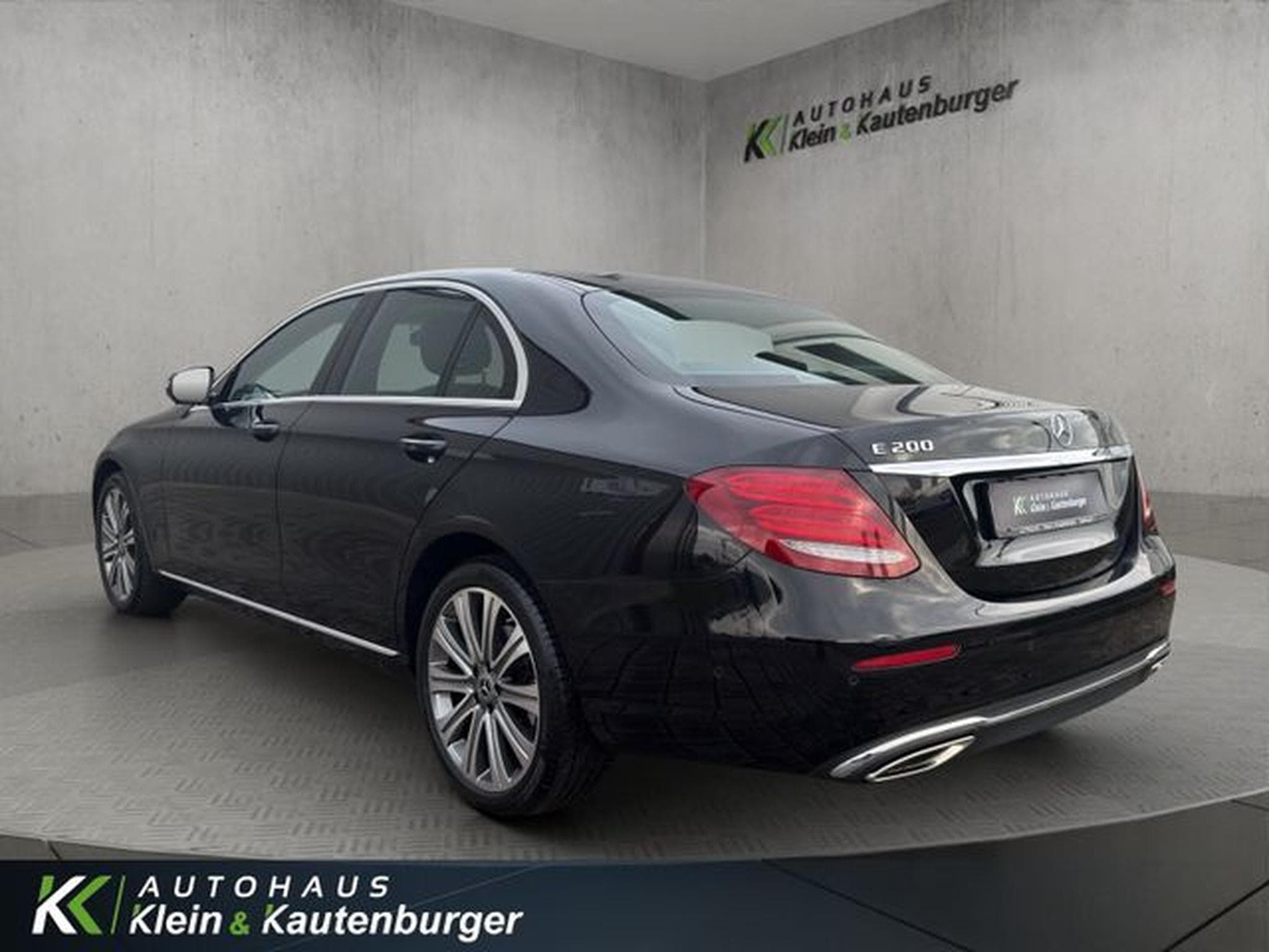 Mercedes E 200 E 200 Avantgarde+LED+SCHIEBEDACH+VOLL-SCHECKHEFT (2017) - Photo 7