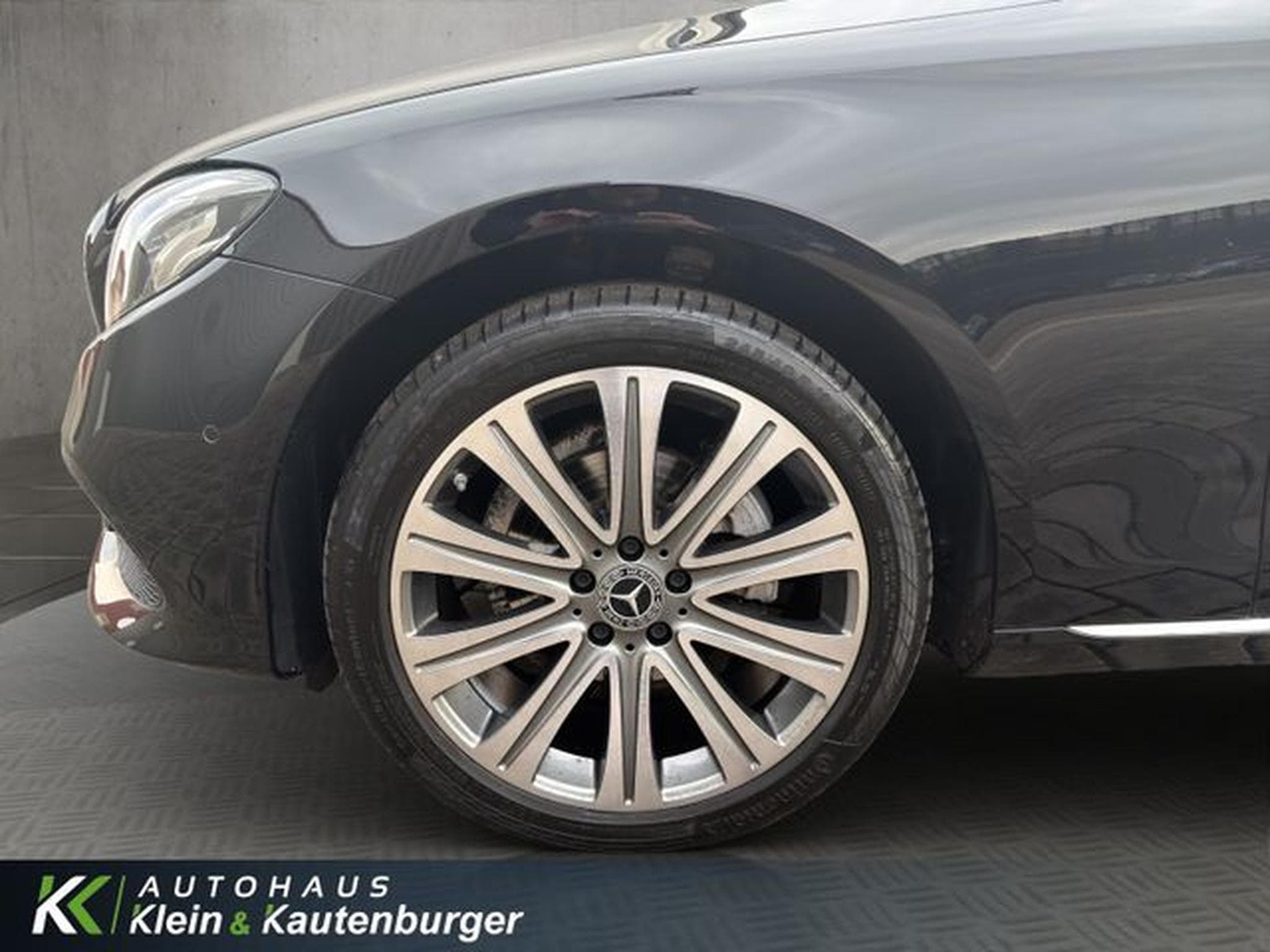 Mercedes E 200 E 200 Avantgarde+LED+SCHIEBEDACH+VOLL-SCHECKHEFT (2017) - Photo 9