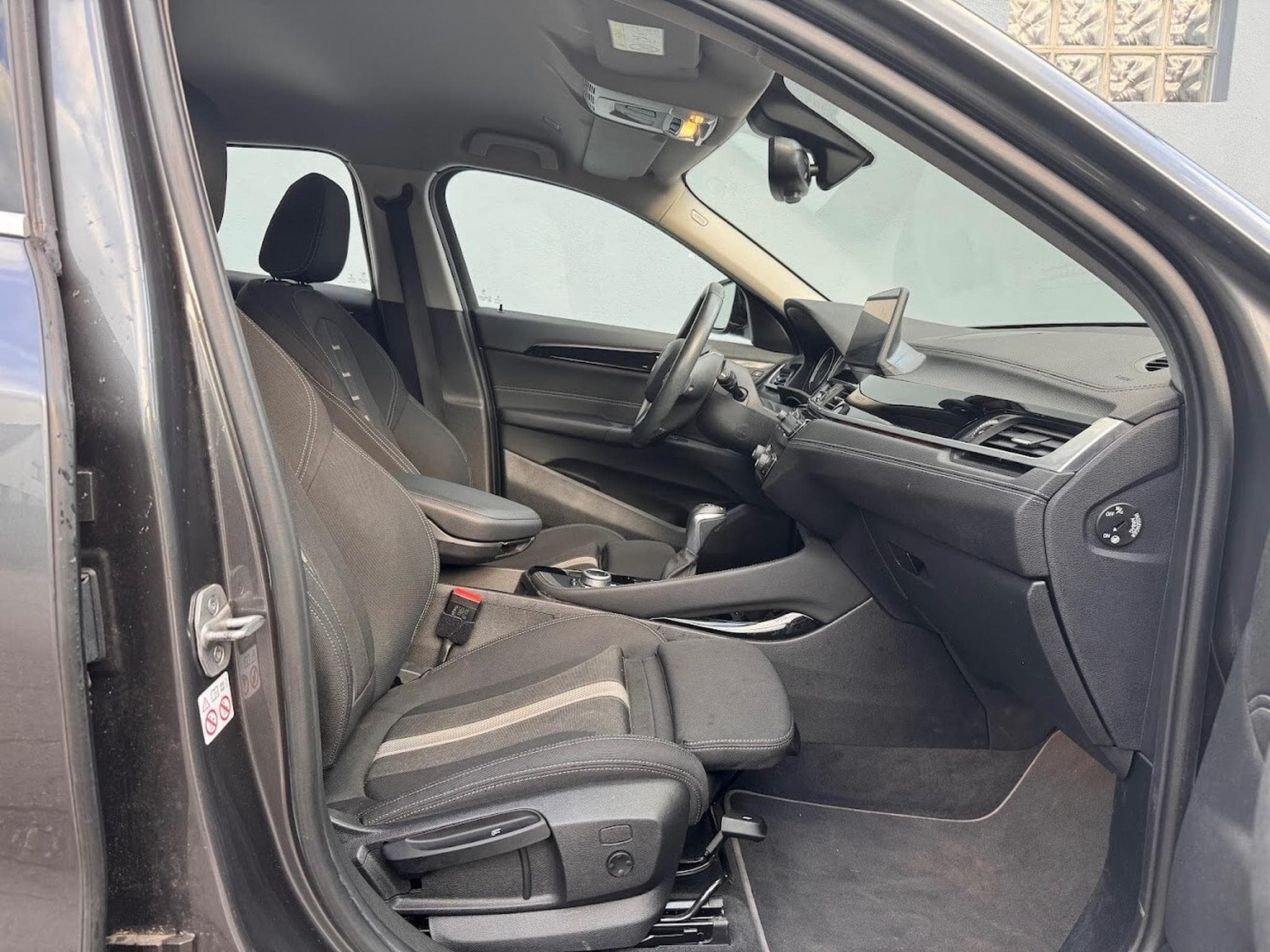 BMW X2 2.5 E 220H 125 PHEV HYBRID BUSINESS DESIGN XDRIVE BVA (2021) - Photo 11