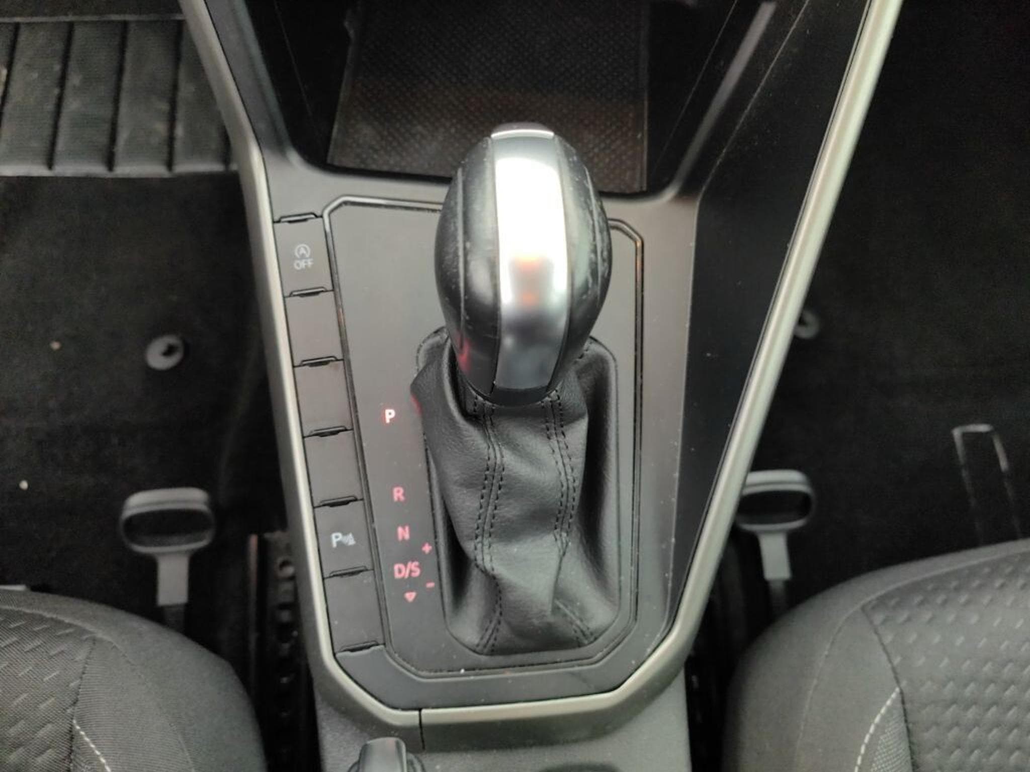 VW Polo 1.l tsi 95 DSG7 COMFORT (2021) - Photo 7