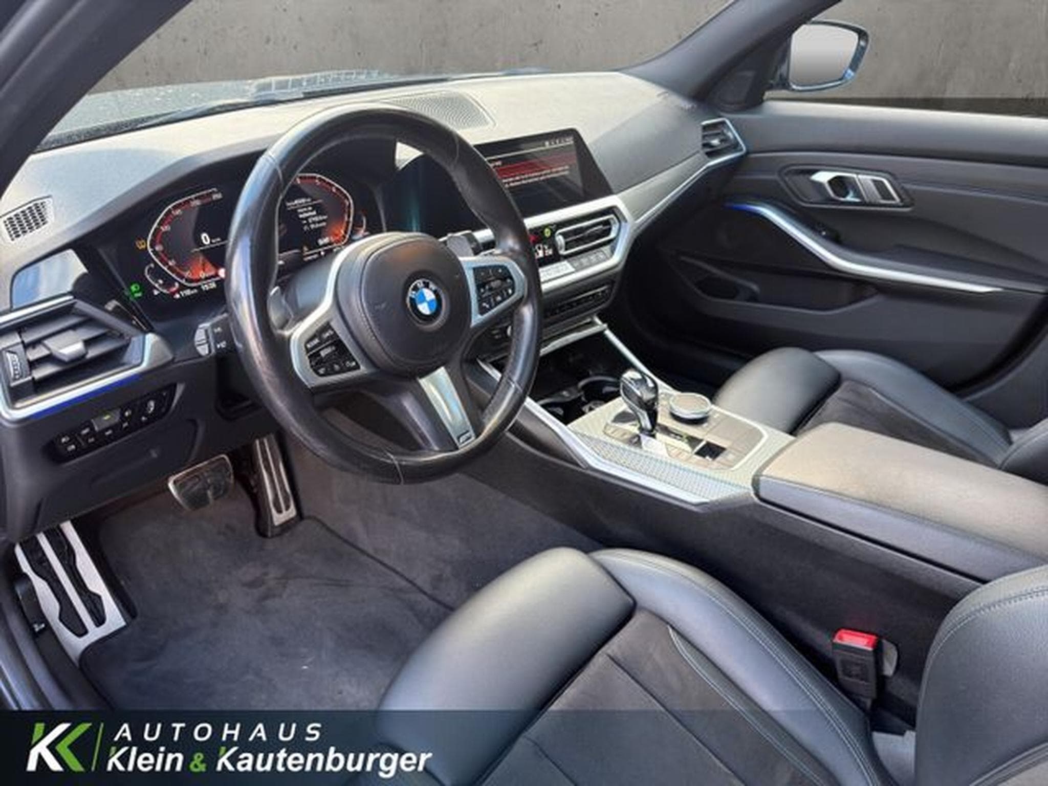 BMW 330 330 i xDrive M Sport +PANO+AHK+SHADOW+KAMERA+ (2021) - Photo 11
