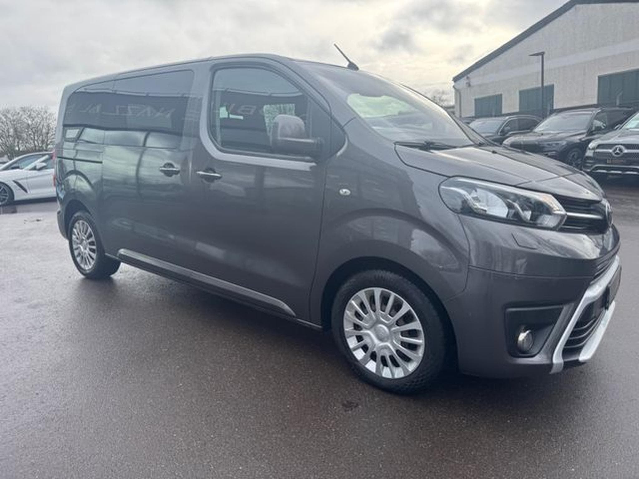 Toyota Proace Verso PROACE VERSO L1*AUT*2X EL SCHIEBETÜREN*8 SITZE* (2021) - Foto 5