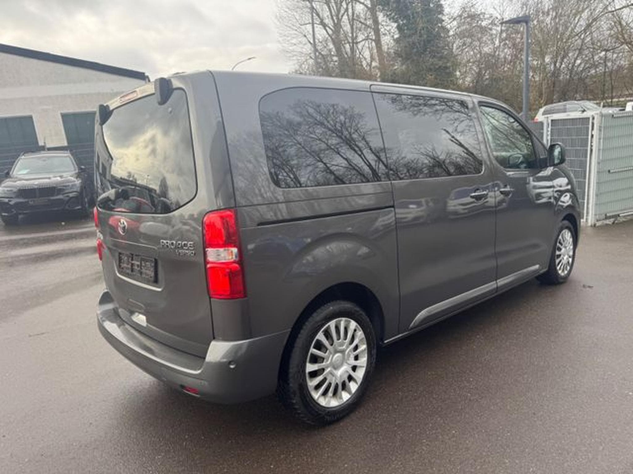 Toyota Proace Verso PROACE VERSO L1*AUT*2X EL SCHIEBETÜREN*8 SITZE* (2021) - Foto 6