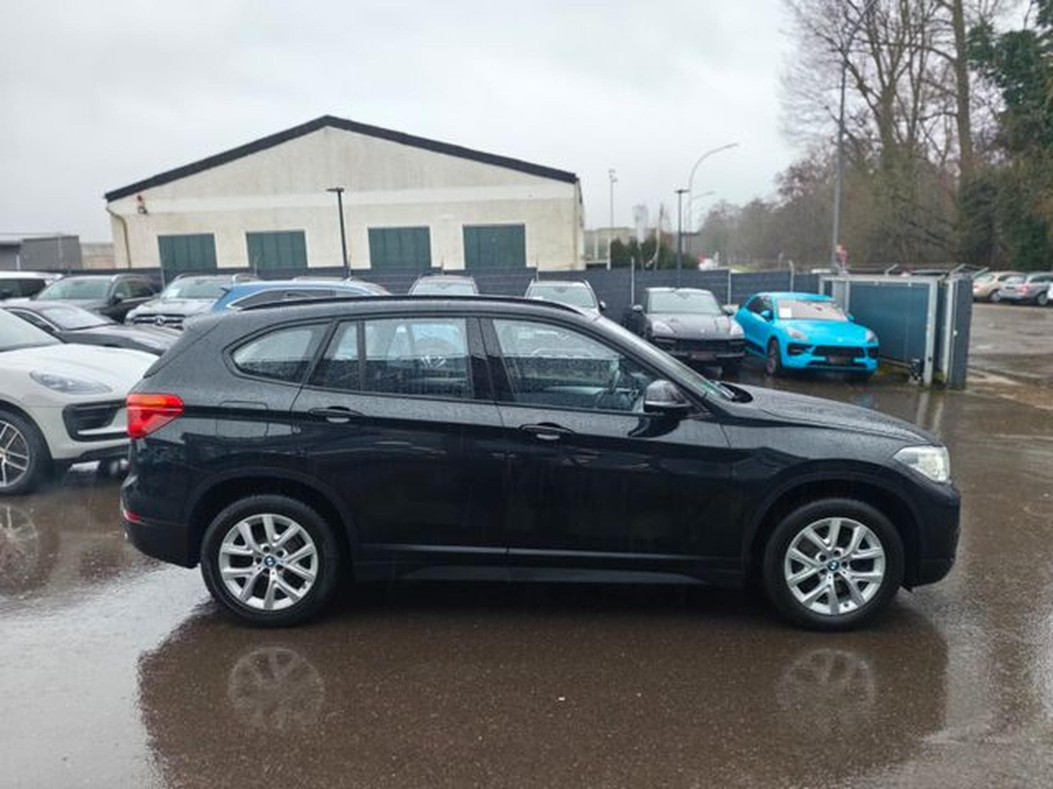 BMW X1 X1 xDRIVE*2.0D*AUT*ADVANTAGE*LED*AHK*NAVI*ASSIST (2019) - Foto 14