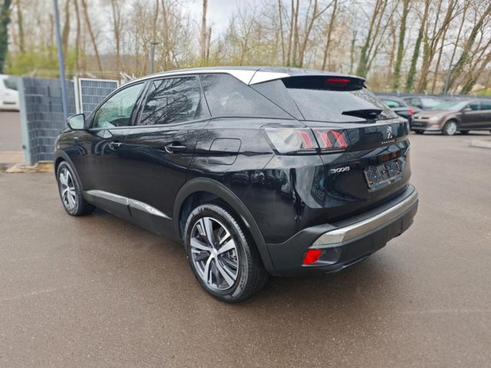 Peugeot 3008 3008 HYBRID 225 PLUG IN HYBRID*ALLURE*1.HD*LED* (2023) - Photo 7