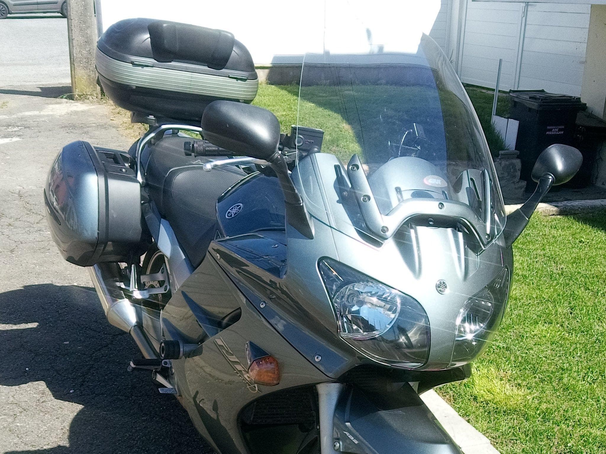 Yamaha FJR 1300 abs (2004) - Photo 3