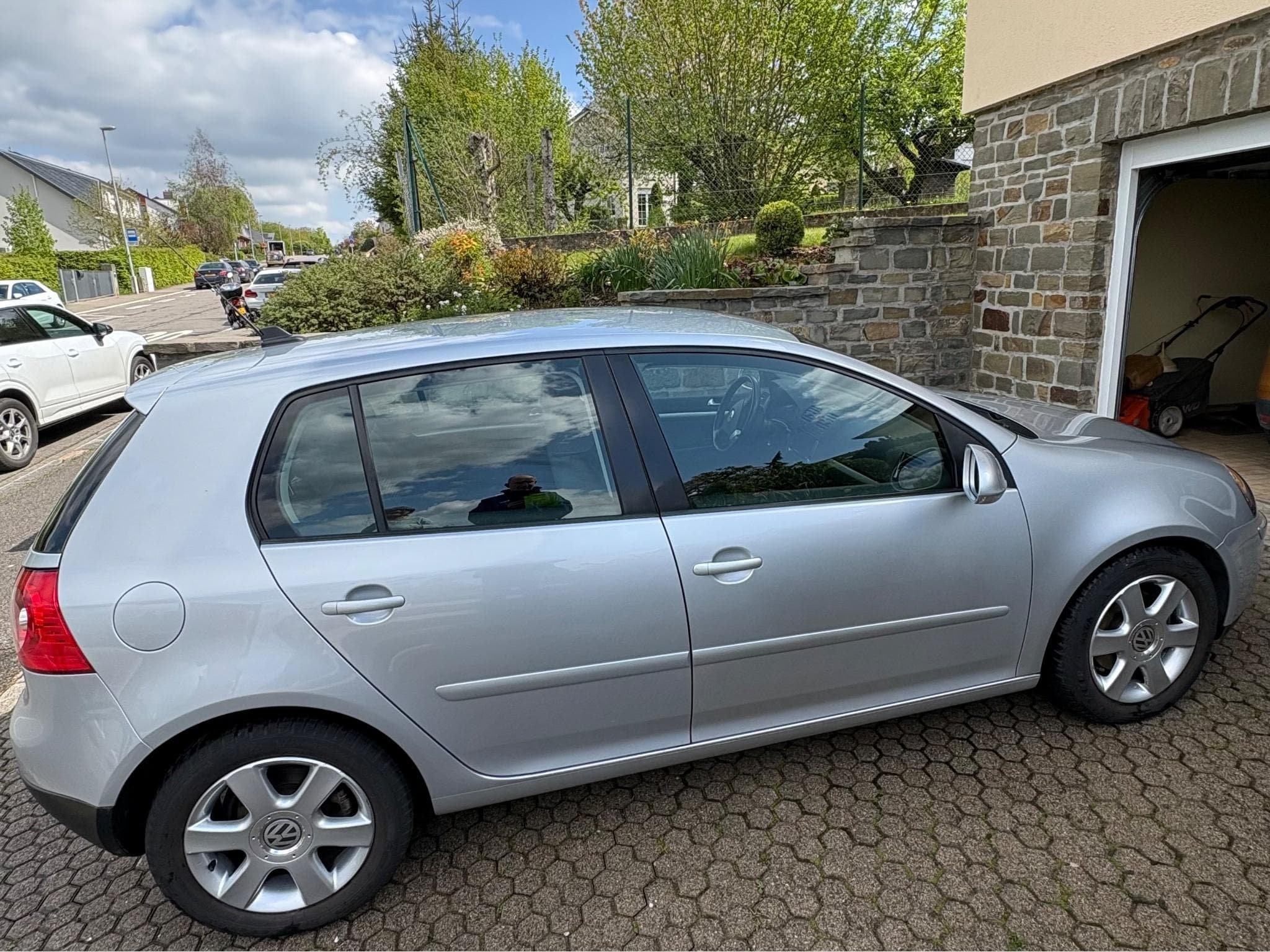 VW Golf Trendline 1,4TSI 90KW DSG7 (2008) - Photo 2