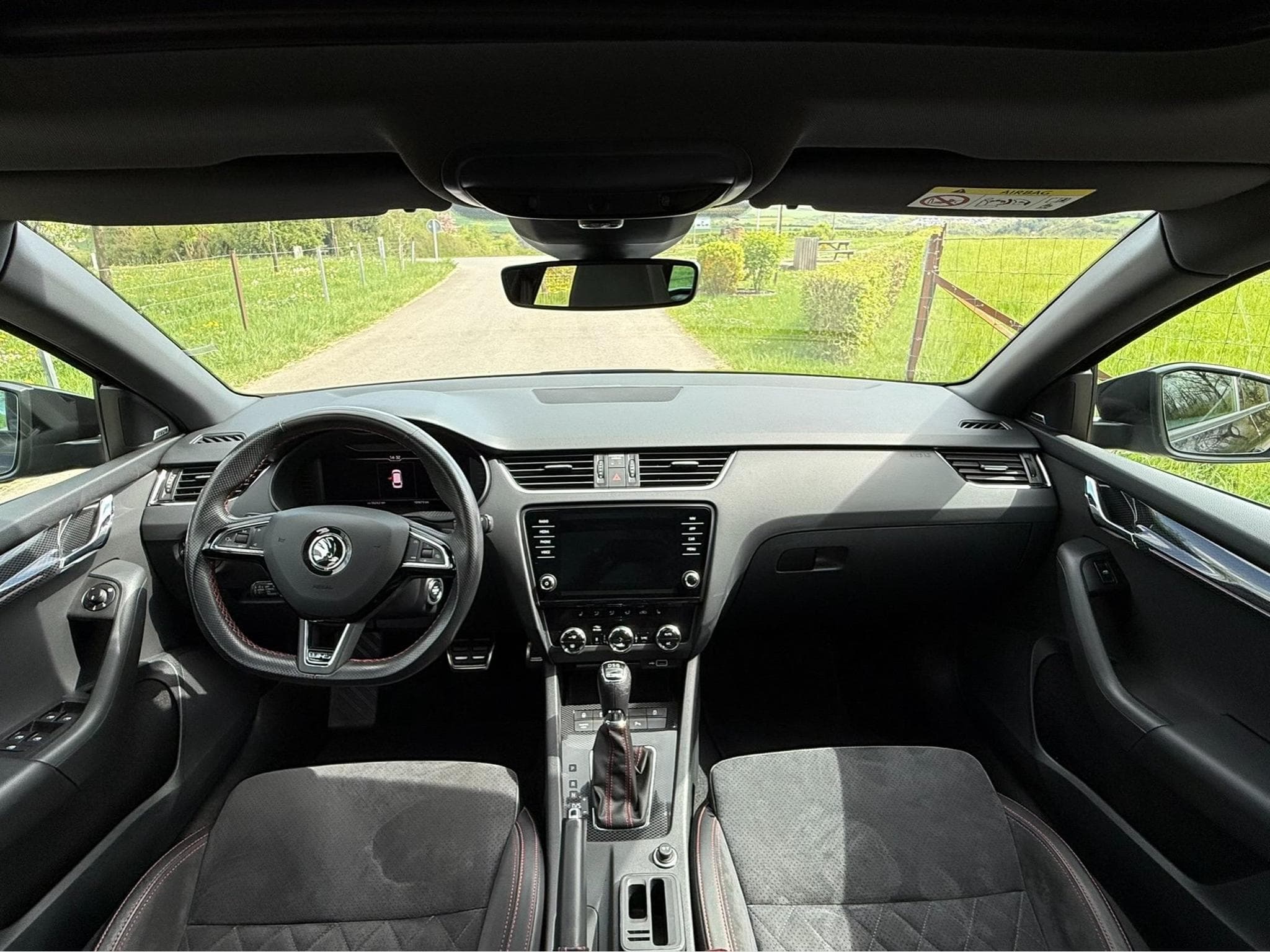 Skoda Octavia RS 2.0 TSI (2020) - Photo 2