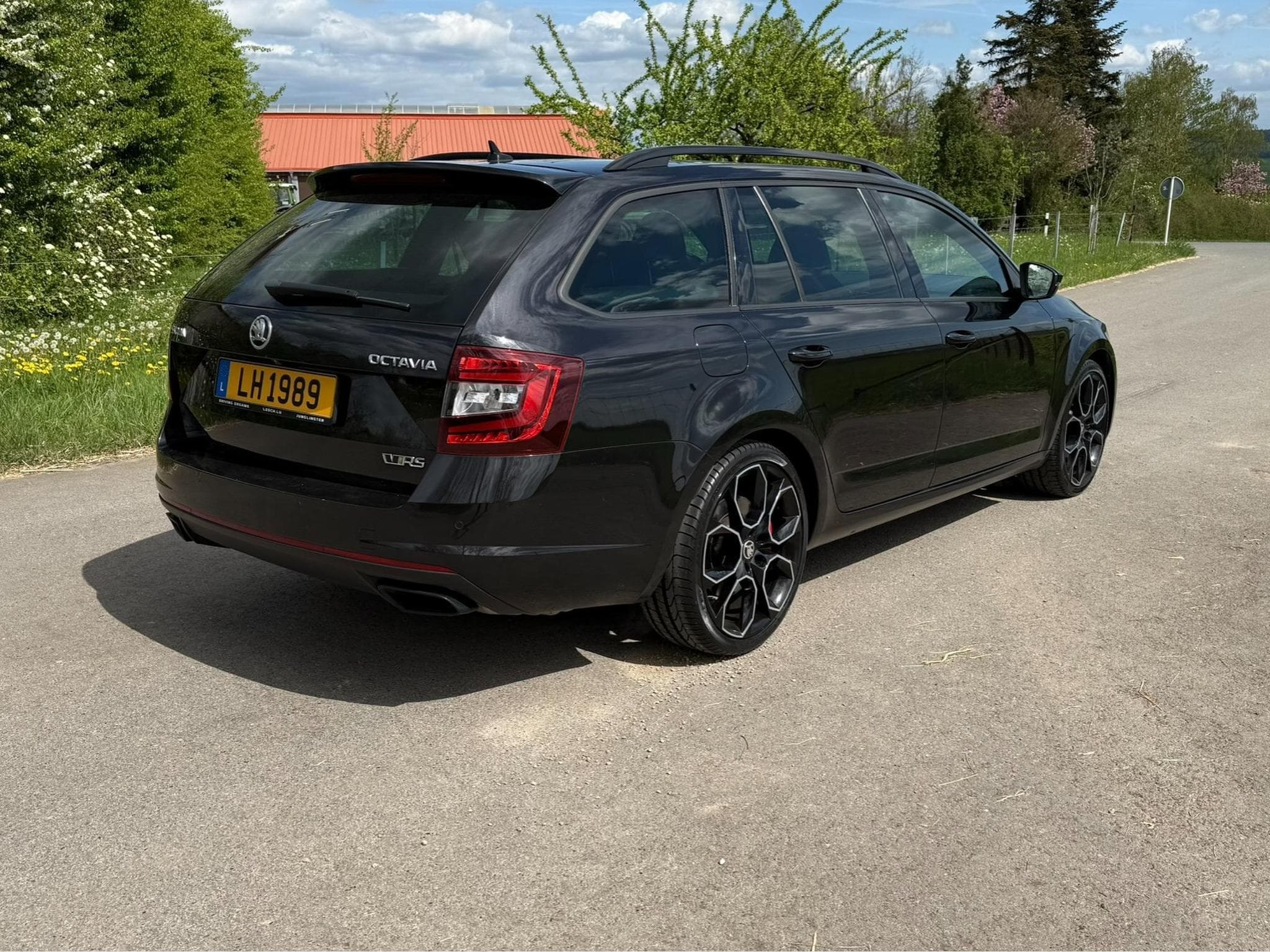 Skoda Octavia RS 2.0 TSI (2020) - Photo 6