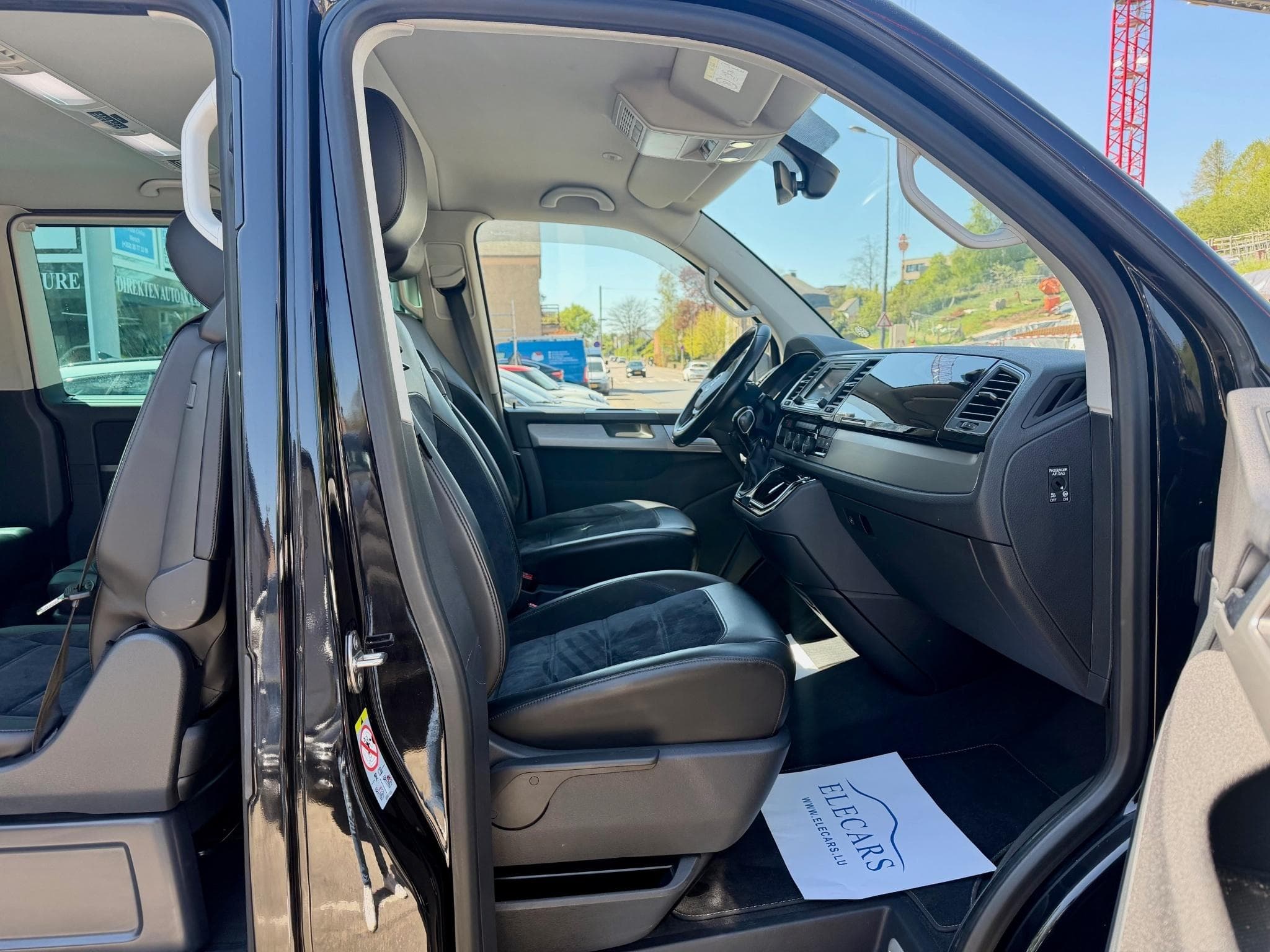 VW Multivan T6 2.0 TDI 199 DSG 4Motion 7pl. Generation Six (2018) - Foto 9