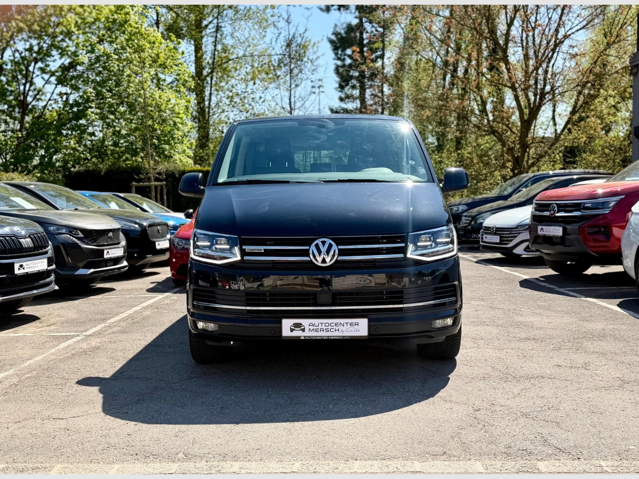 VW Multivan T6 2.0 TDI 199 DSG 4Motion 7pl. Generation Six (2018) - Foto 2