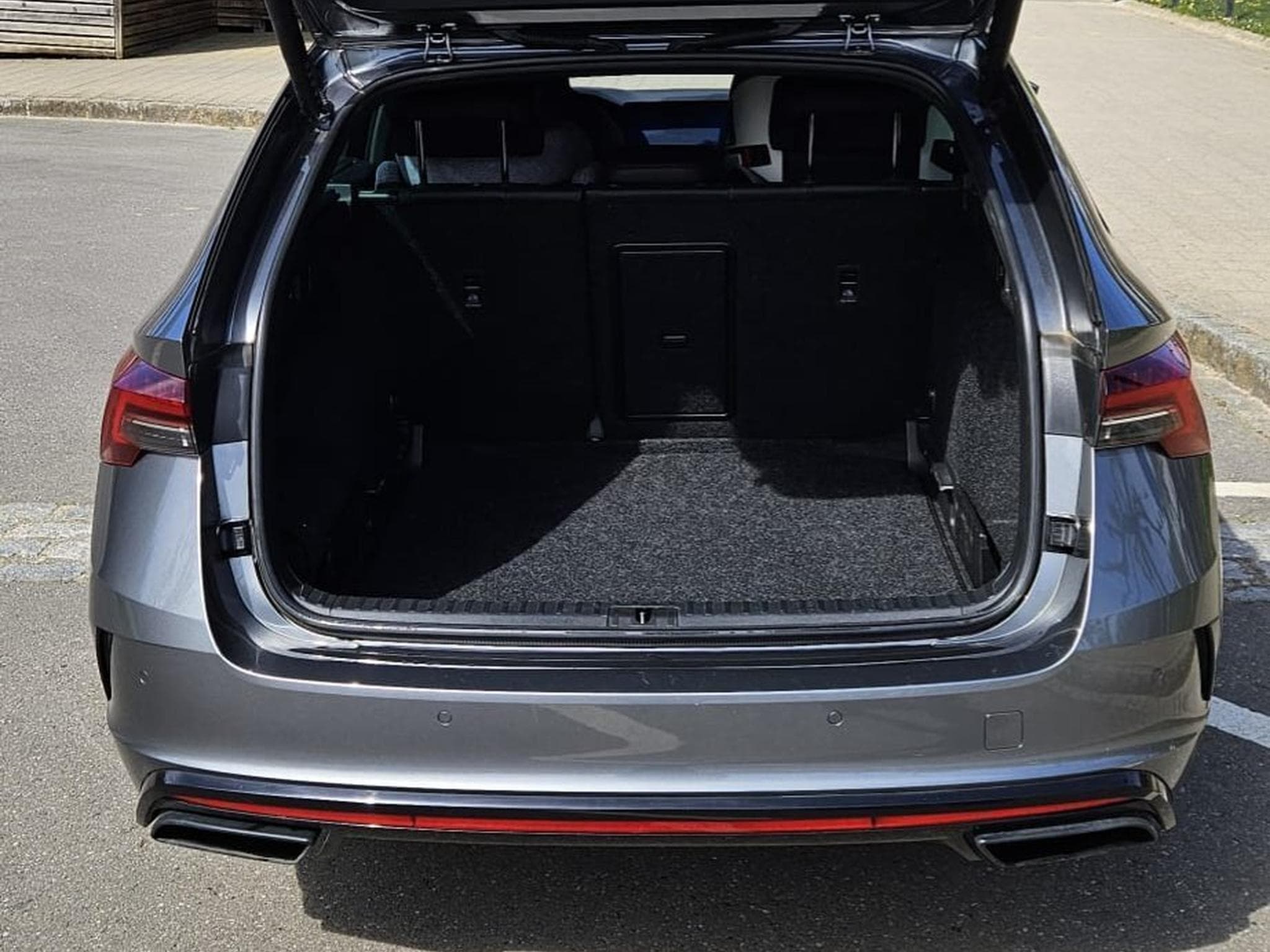 Skoda Octavia RS (2025) - Foto 7