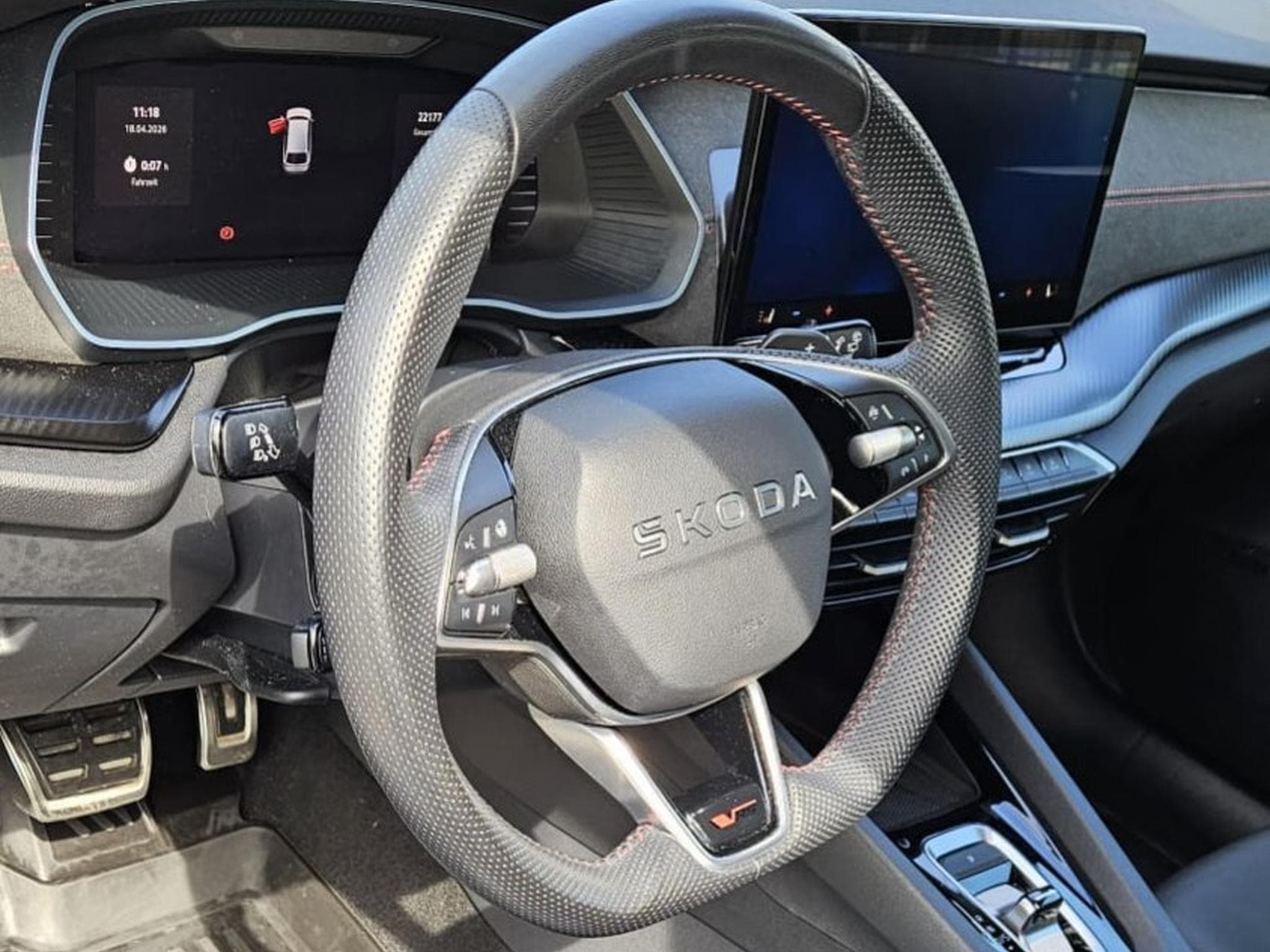 Skoda Octavia RS (2025) - Foto 8