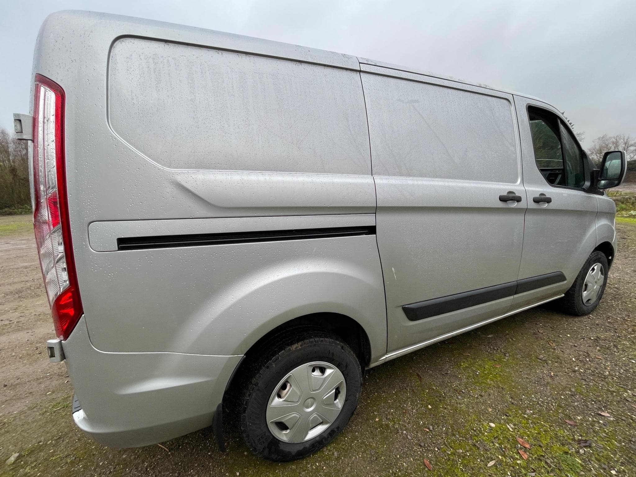 Ford Transit L1H1 (2022) - Foto 1