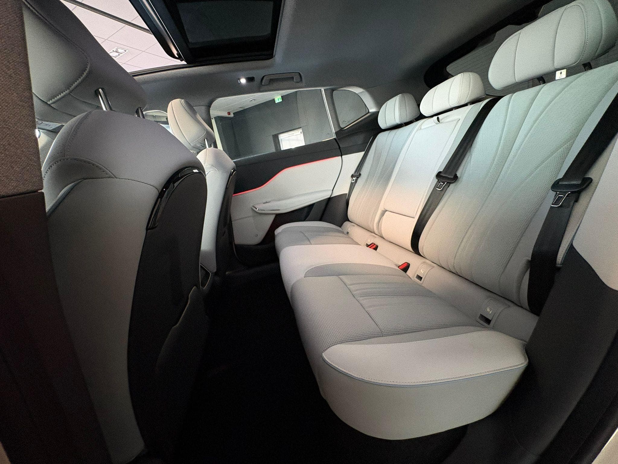 VOYAH CARS Courage ELECTRIQUE FULL OPTION (2026) - Photo 13