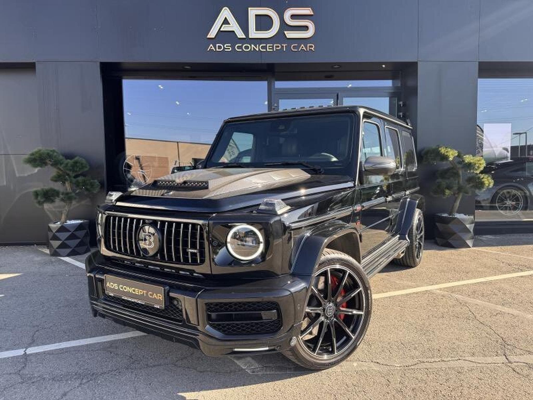 Mercedes G 63 AMG BRABUS 700 4.0L 585CV (2024) - Foto 1