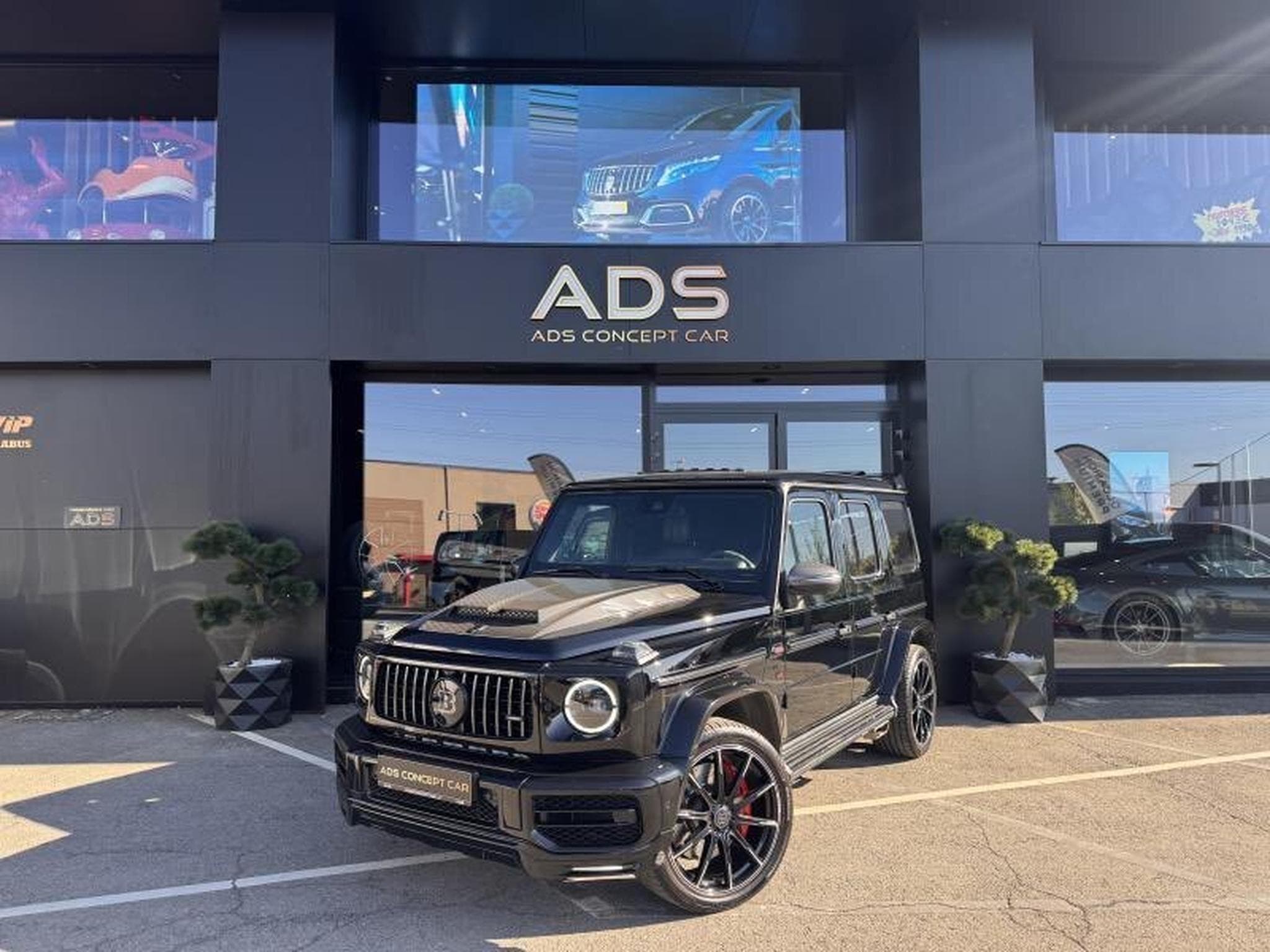 Mercedes G 63 AMG BRABUS 700 4.0L 585CV (2024) - Foto 22