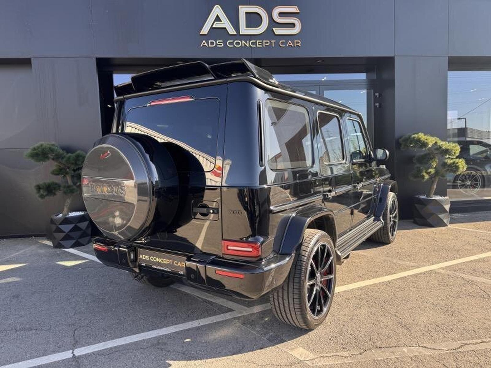 Mercedes G 63 AMG BRABUS 700 4.0L 585CV (2024) - Foto 3