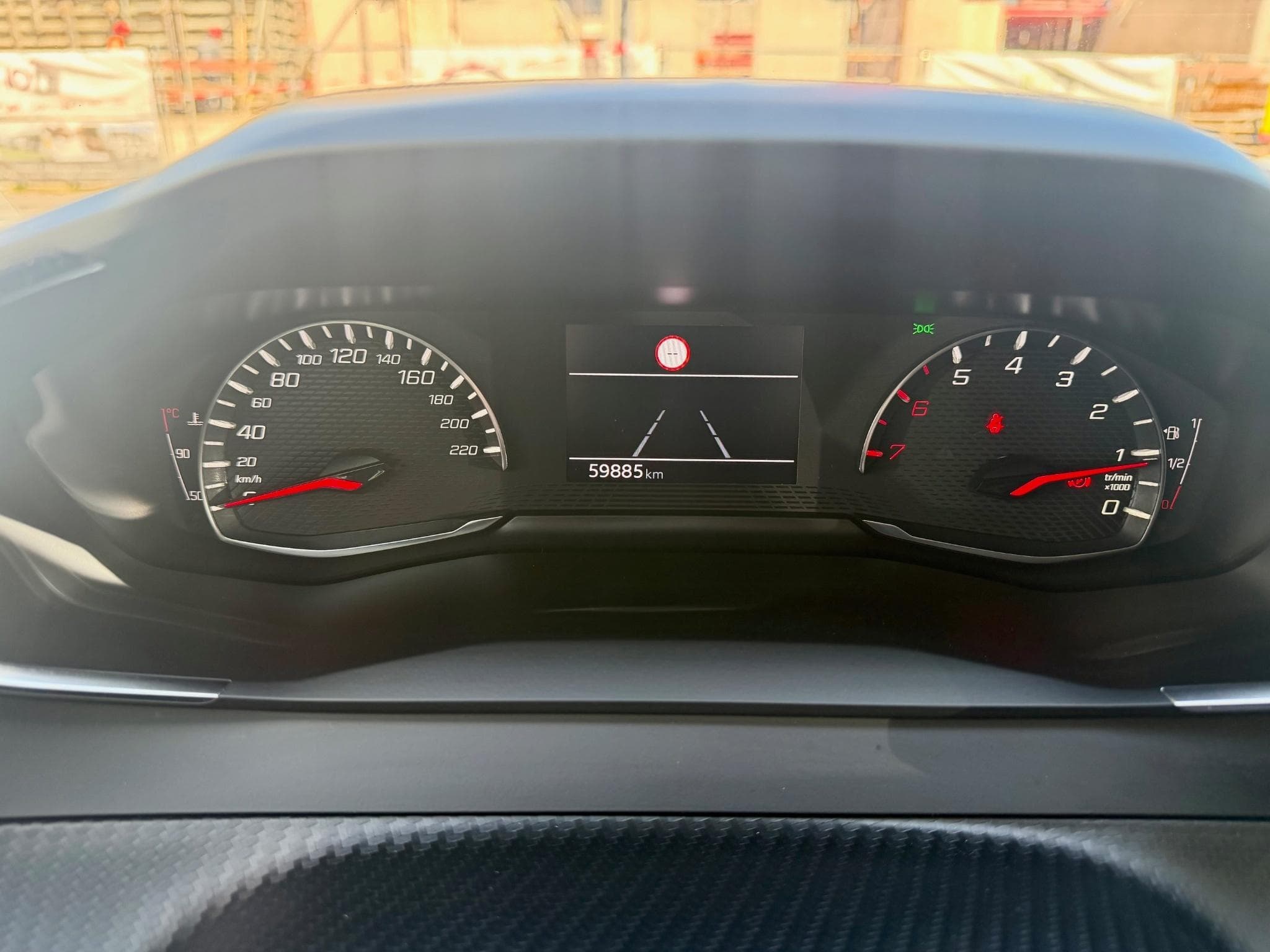 Peugeot 2008 1.2 PureTech 100 Allure (2022) - Foto 14