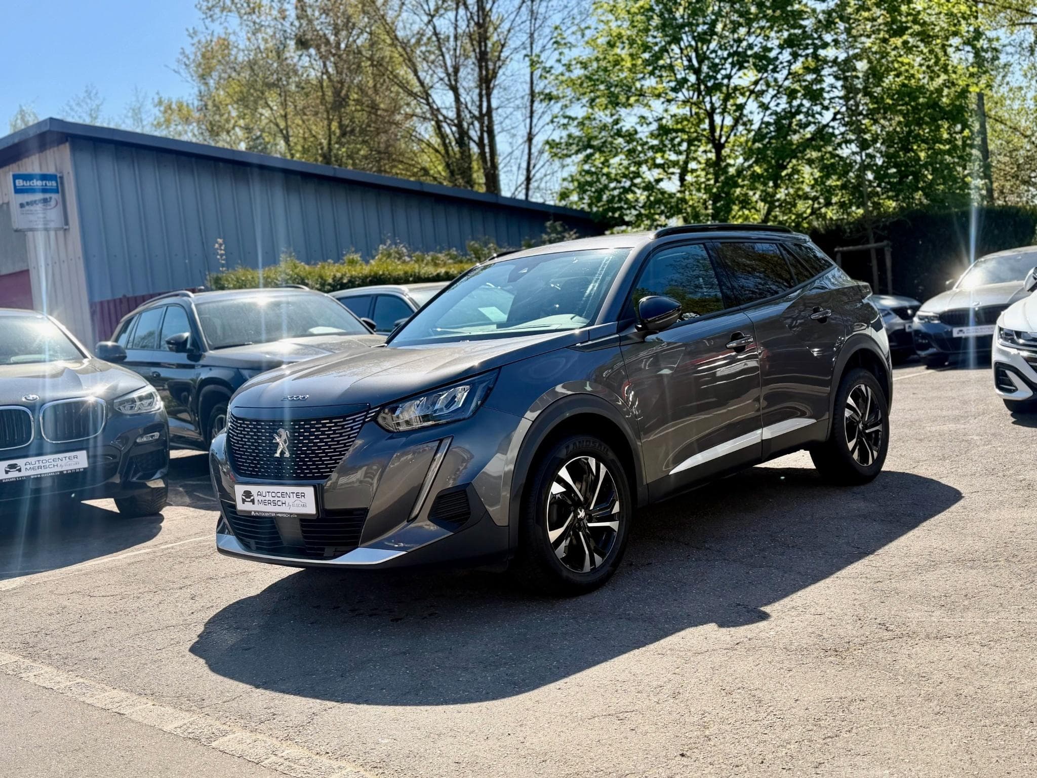 Peugeot 2008 1.2 PureTech 100 Allure (2022) - Foto 3