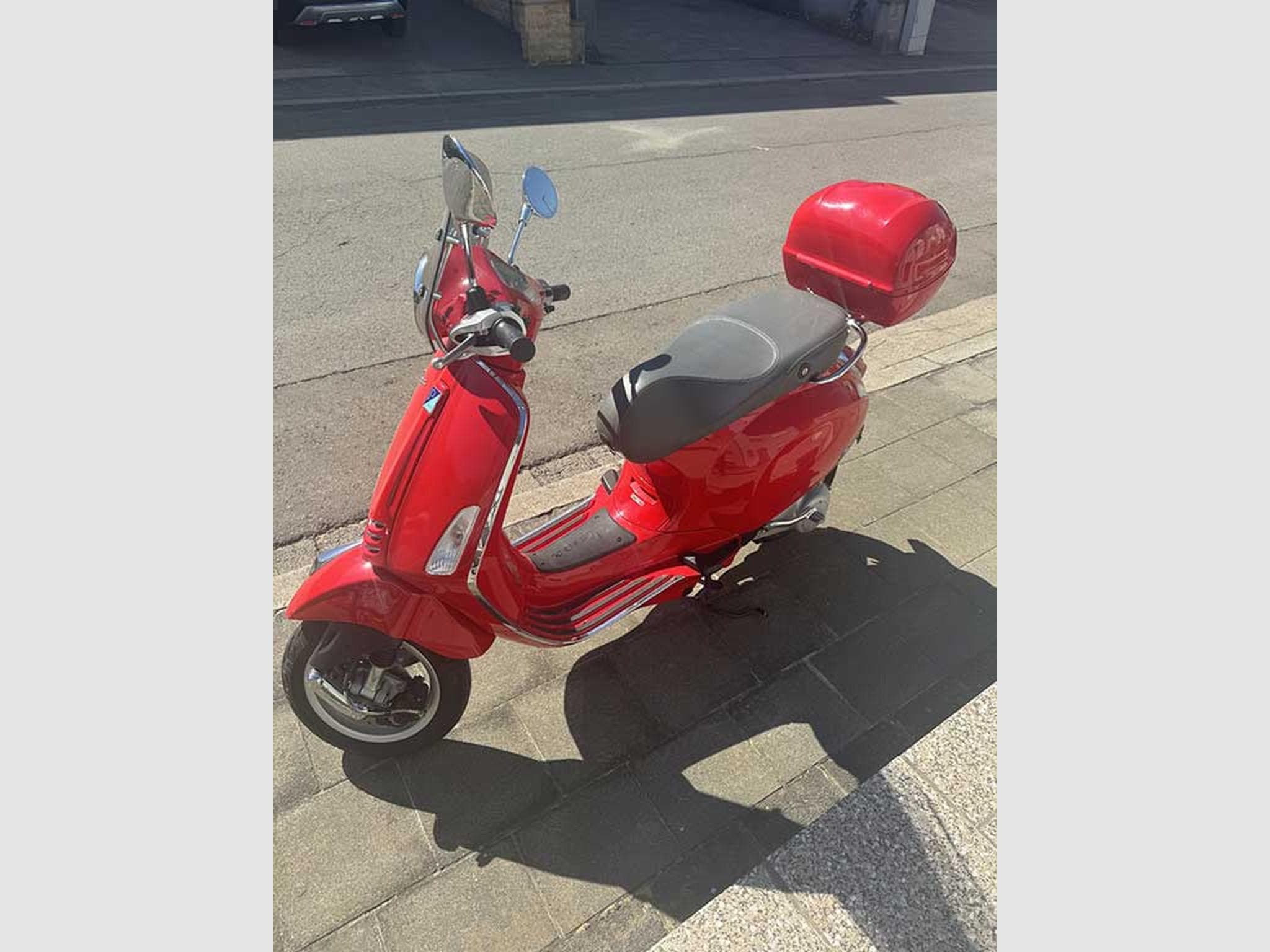 Vespa Primavera Primavera 50 2T (2015) - Photo 3