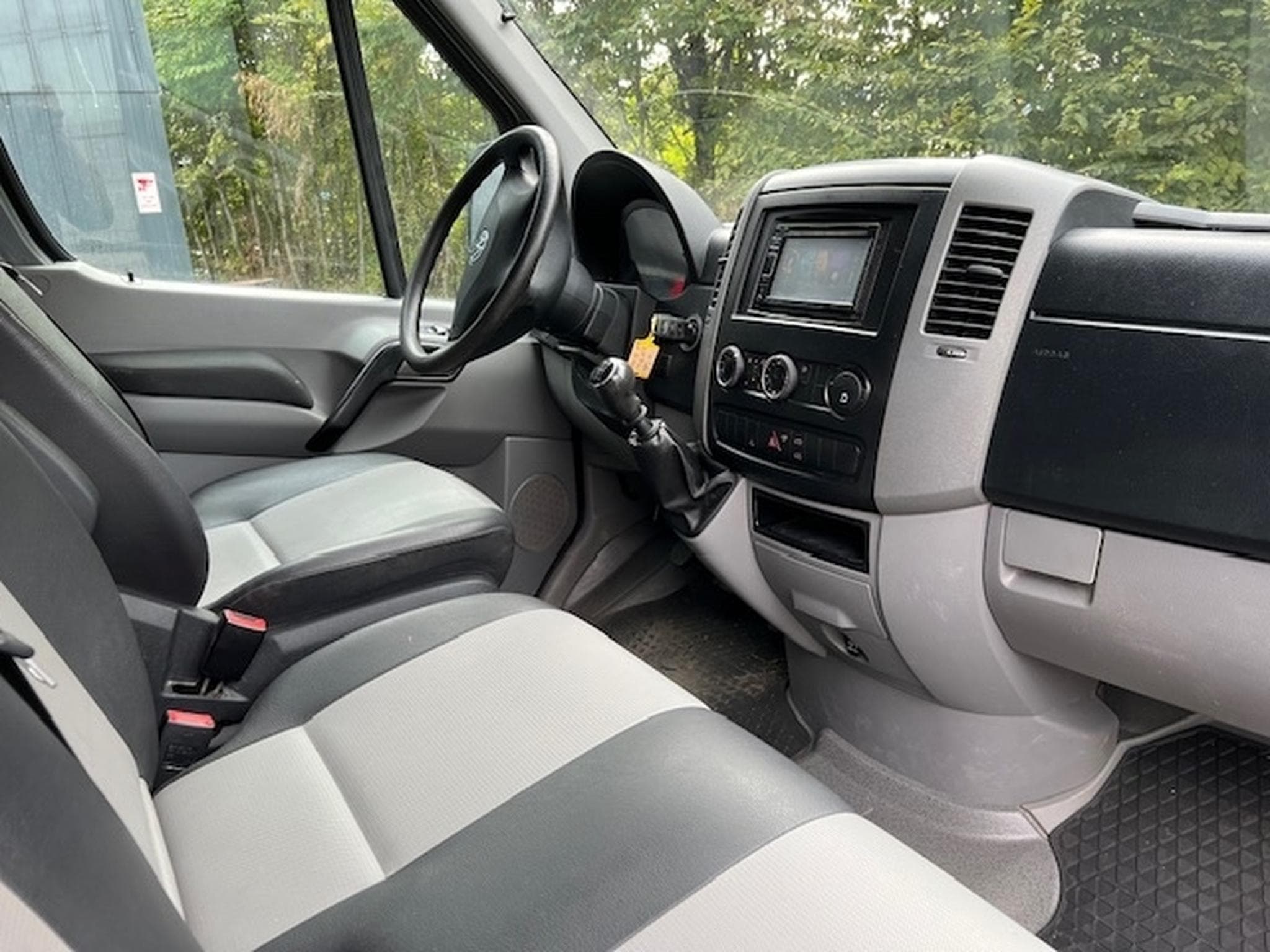 VW Crafter 35 2,0 TDI 163 PS L3H2 (2016) - Photo 13