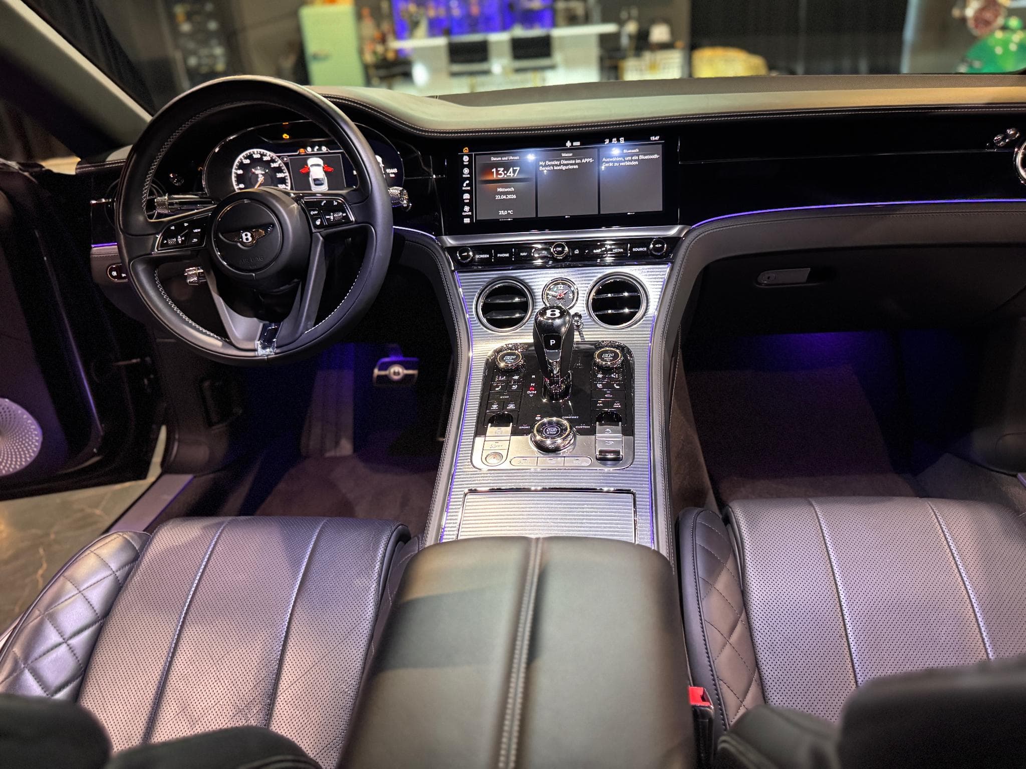 Bentley Continental GT V8 Mulliner (2020) - Photo 5