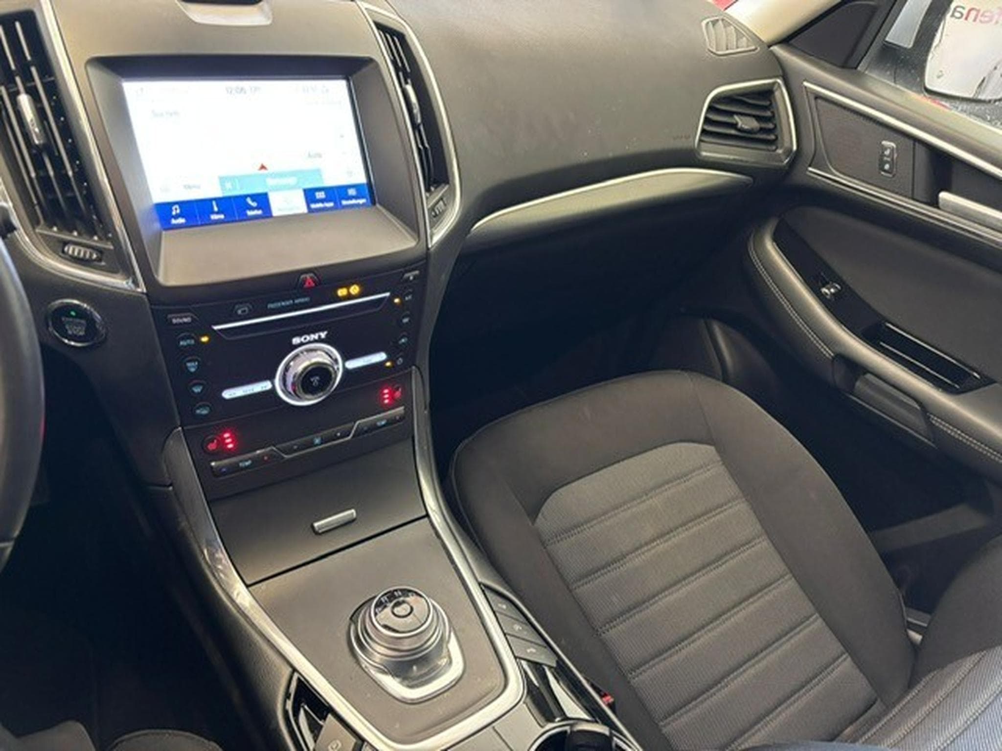 Ford Galaxy Titanium 7-Sitzer (2020) - Foto 9