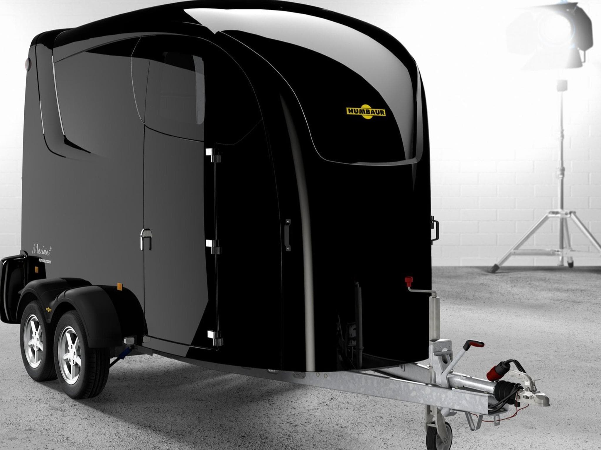 Suzuki Alto Humbaur remorque pour cheveaux (2019) - Photo 1