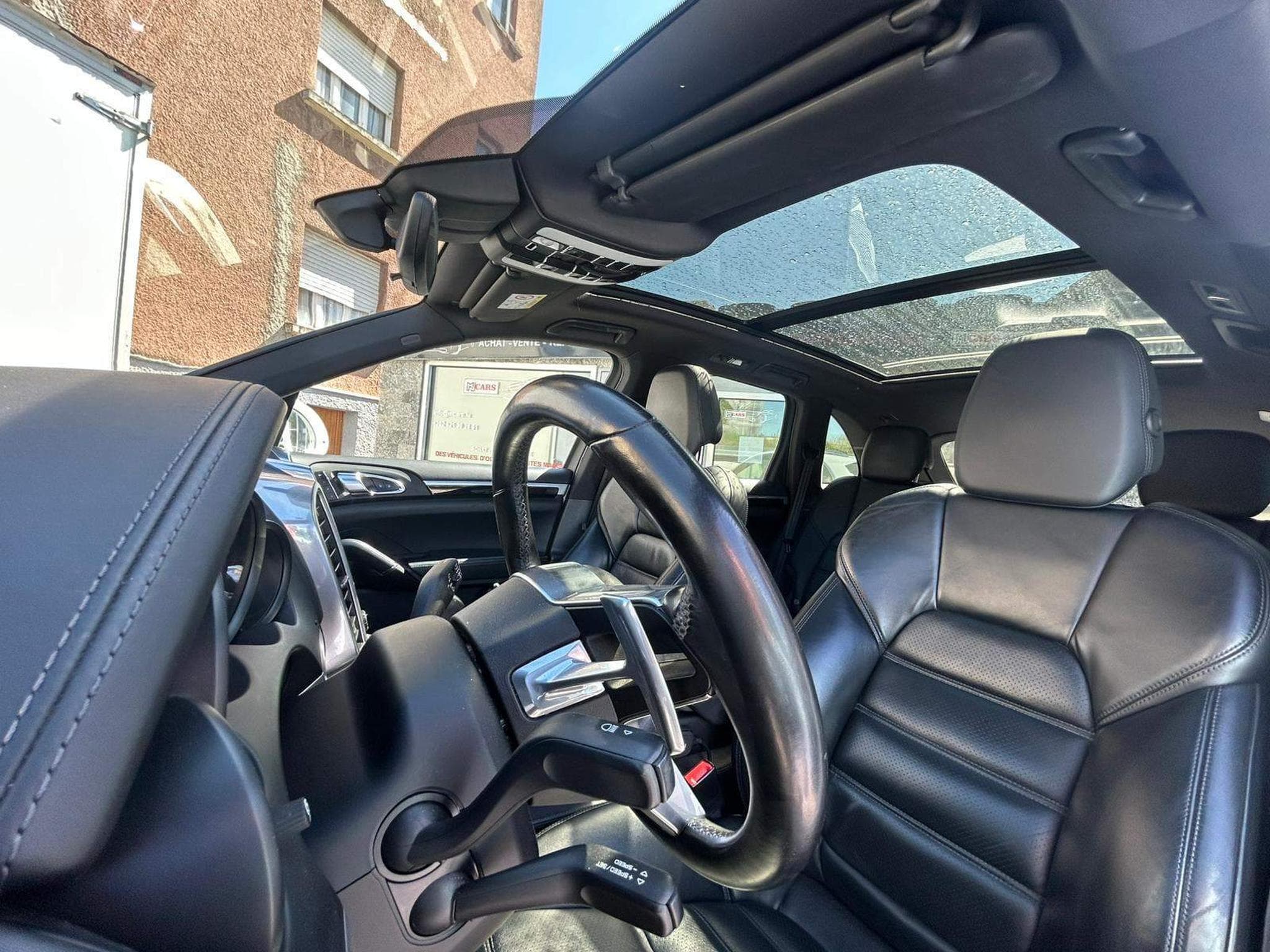 Porsche Cayenne S 4.2 TDI 385CV PANORAMA 21" (2016) - Photo 12