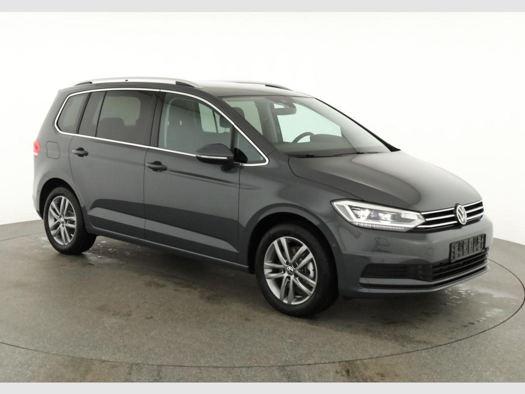 VW Touran Comfortline BMT/Start-Stopp (2026) - Foto 1