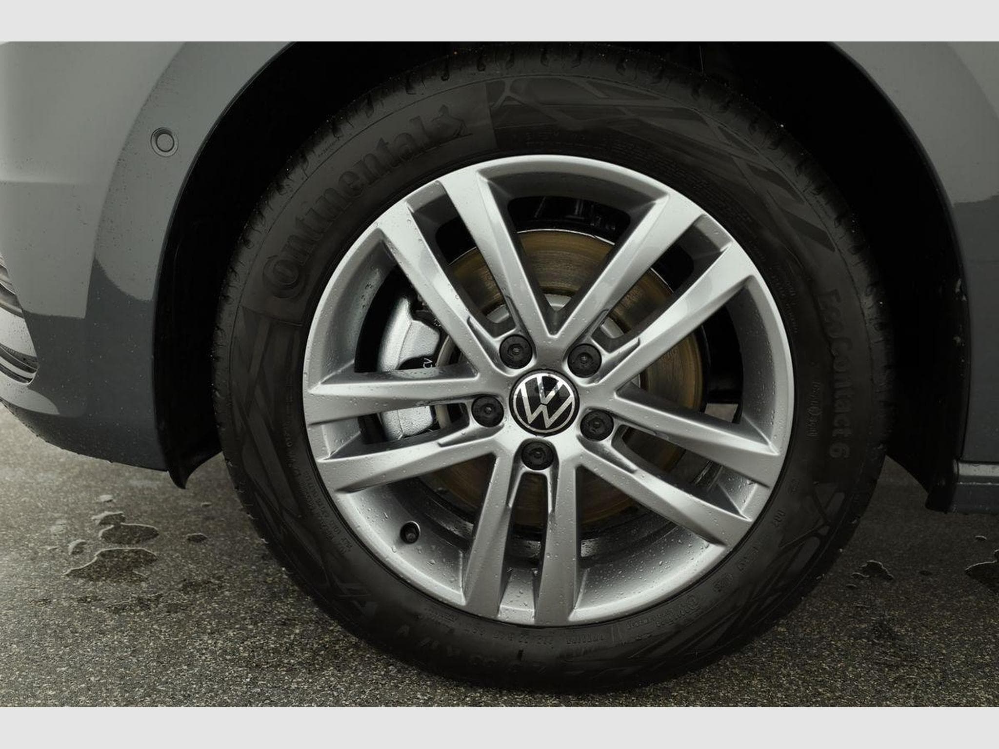 VW Touran Comfortline BMT/Start-Stopp (2026) - Foto 17